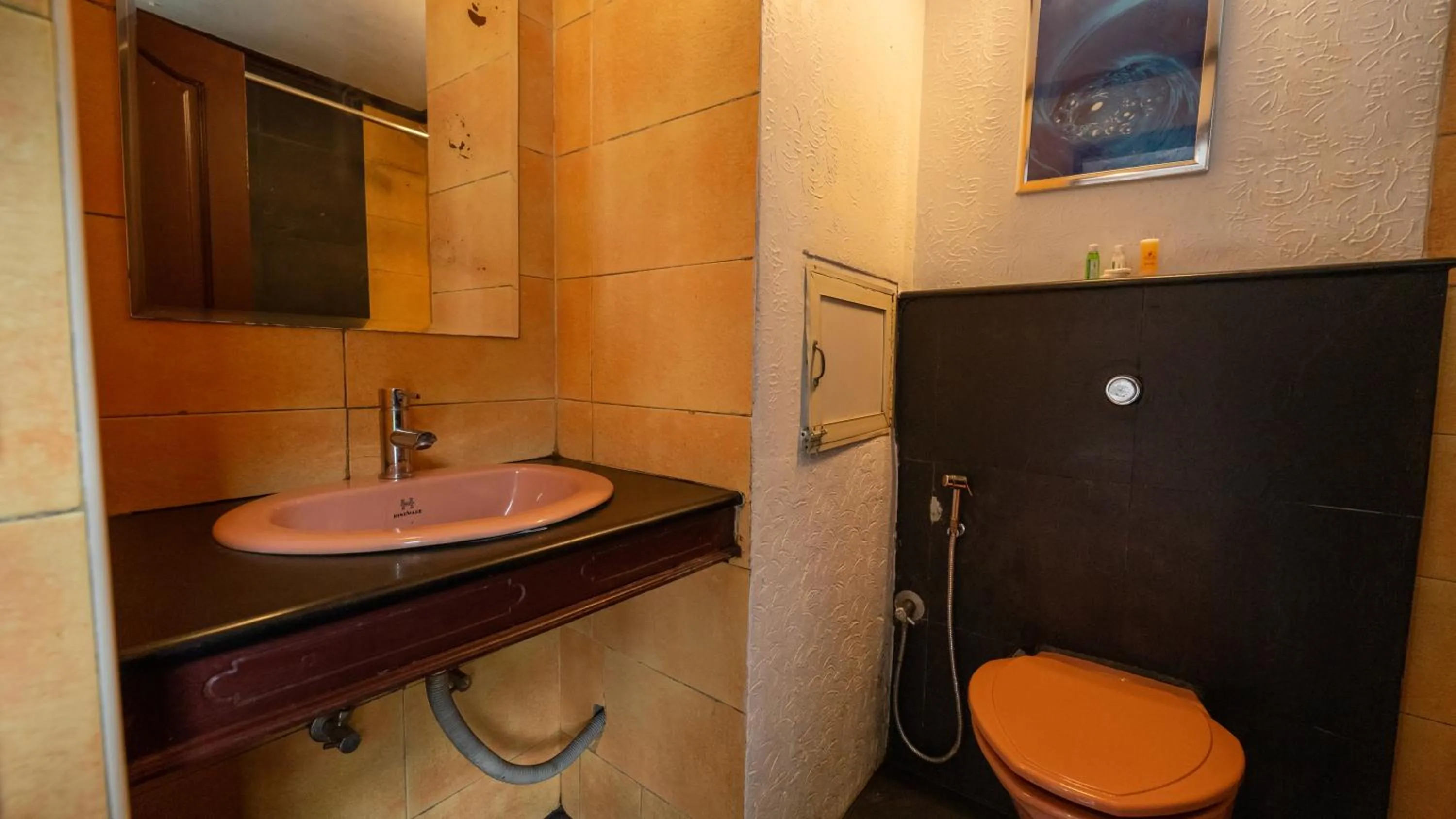 Bathroom in Westwood Riverside