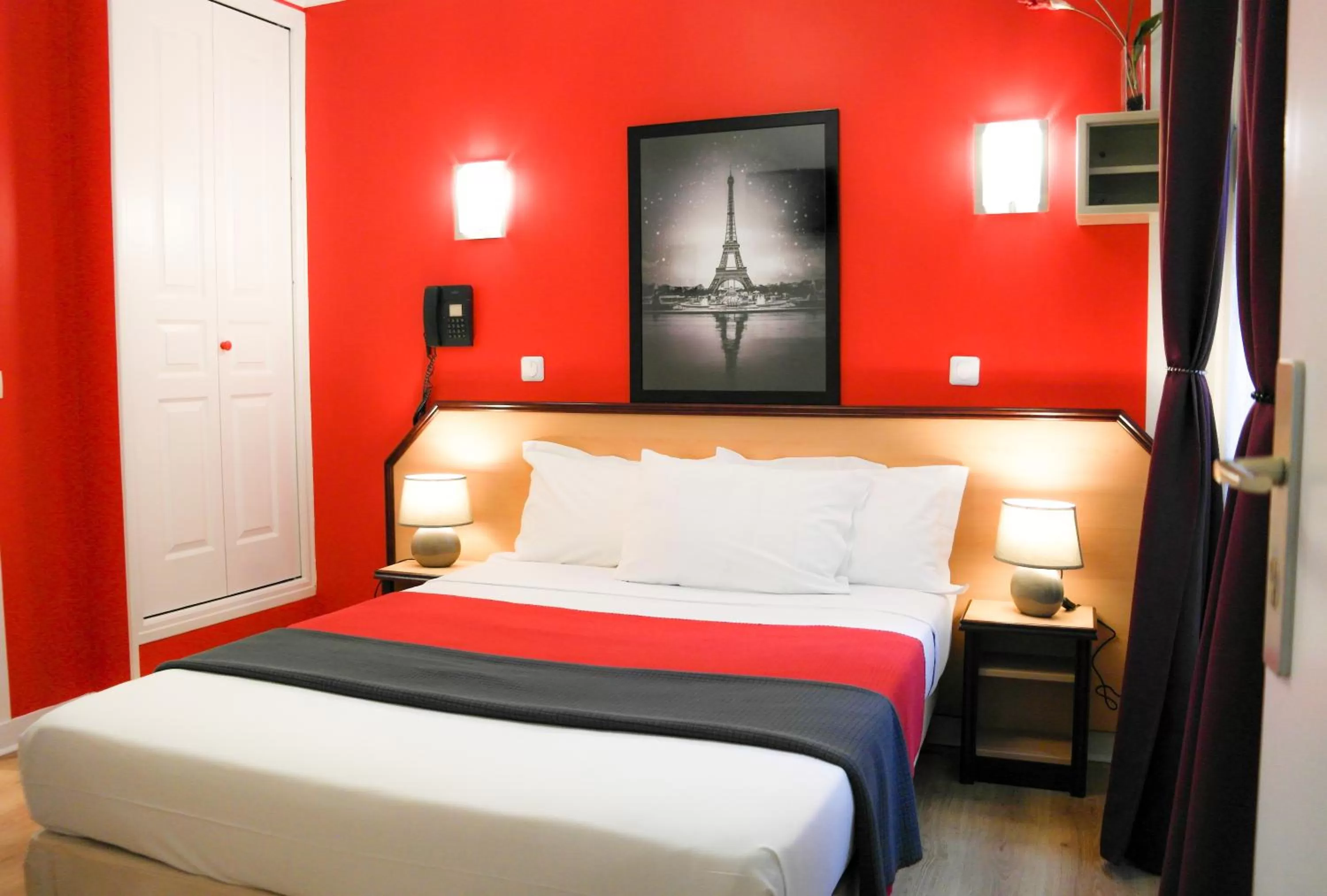 Bedroom, Bed in Hotel Audran