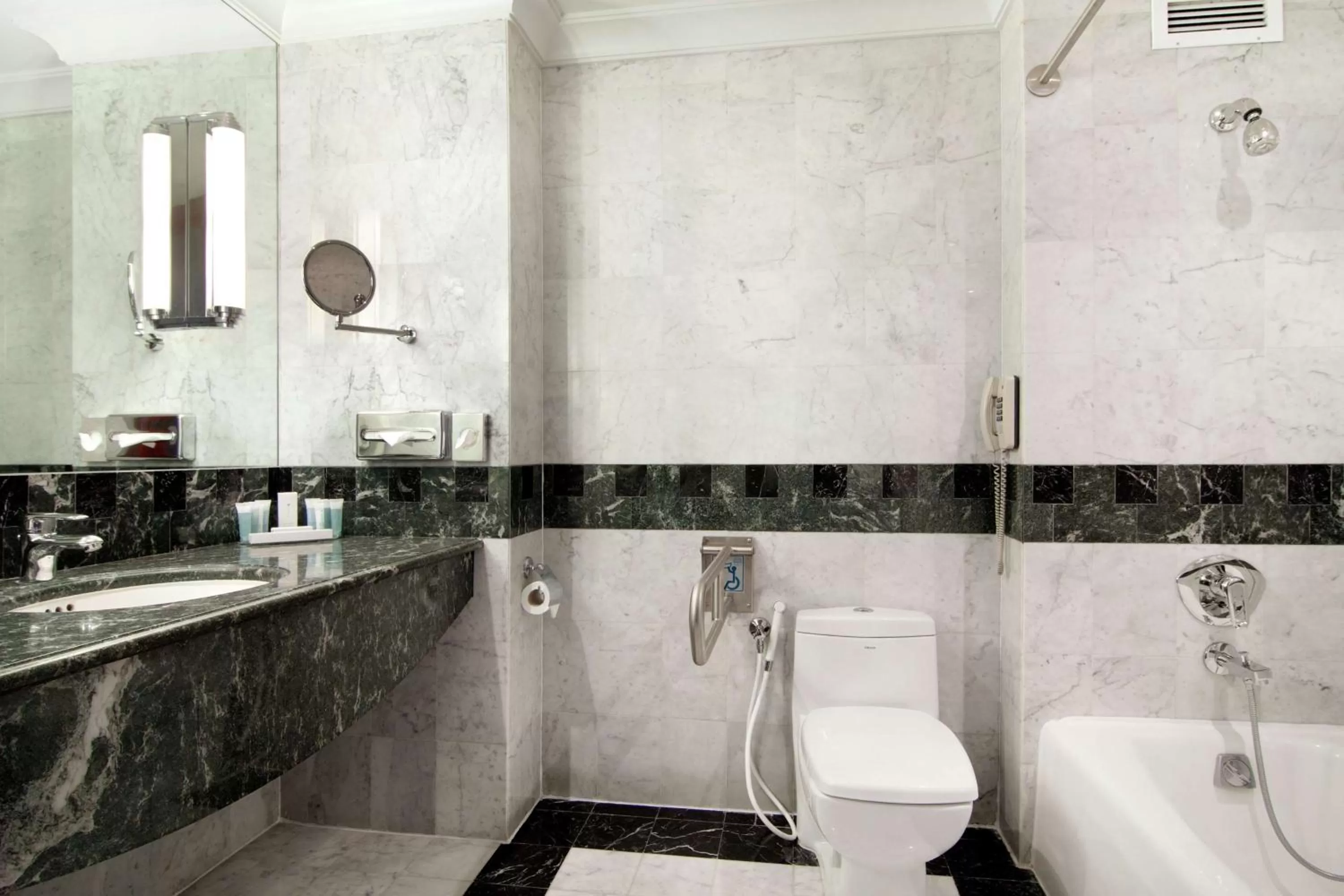 Bathroom in Madinah Hilton Hotel