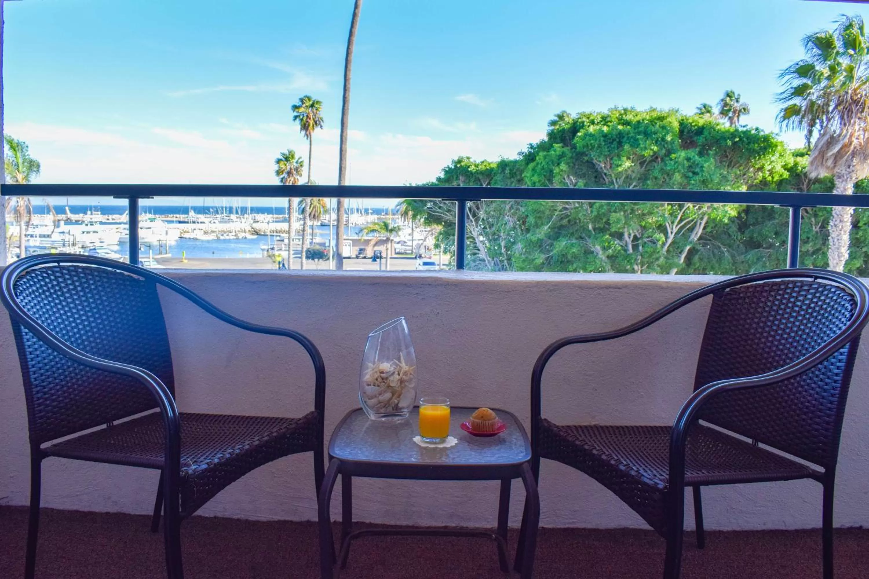 Balcony/Terrace in Beachside Inn