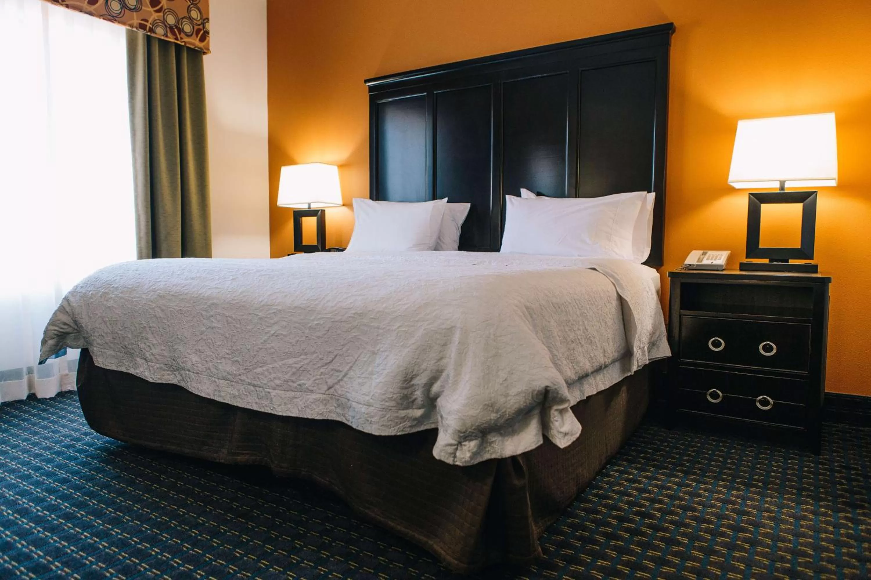King Room - Hearing Accessible in Hampton Inn & Suites Effingham