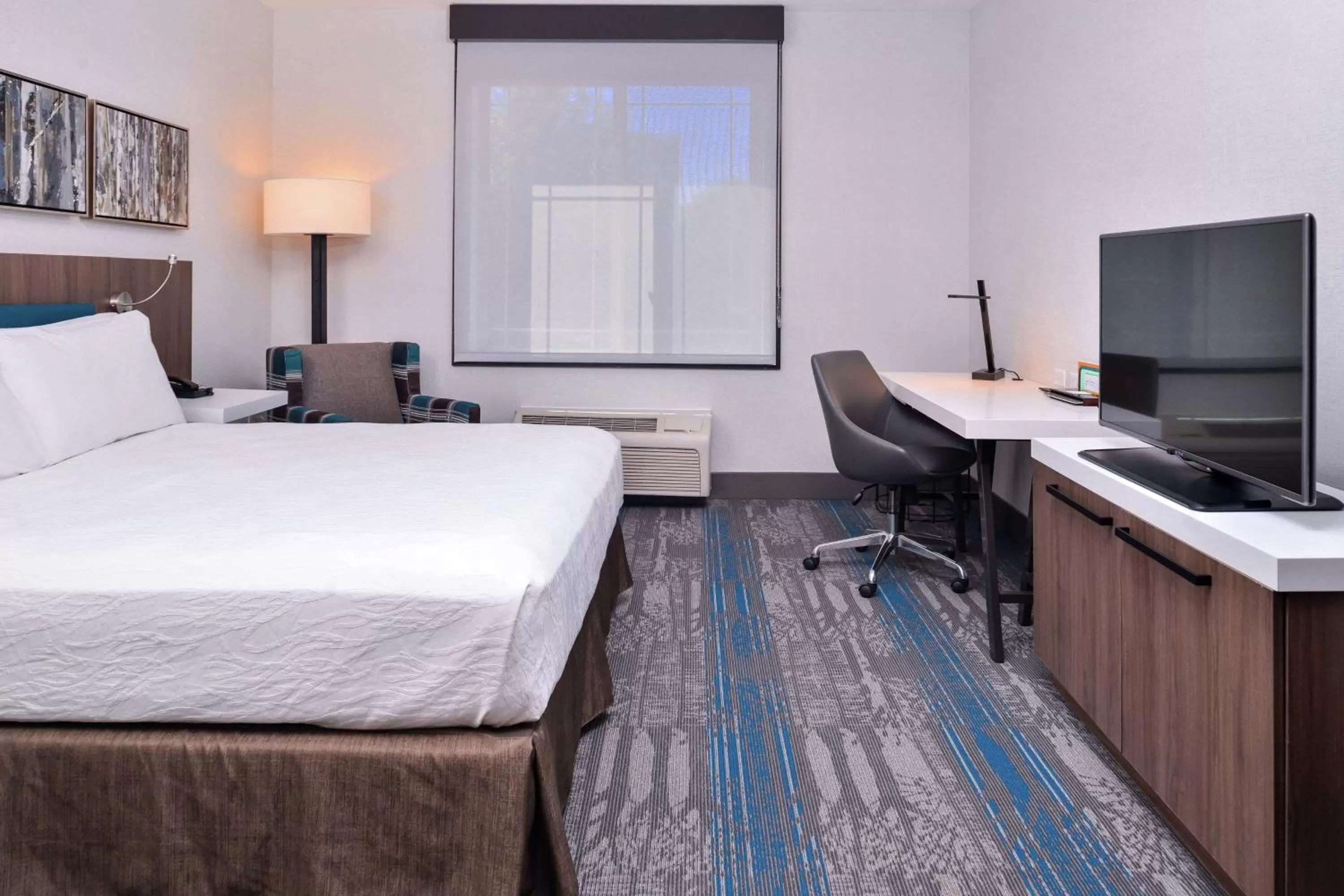 Bedroom, Bed in Hilton Garden Inn Salt Lake City Downtown