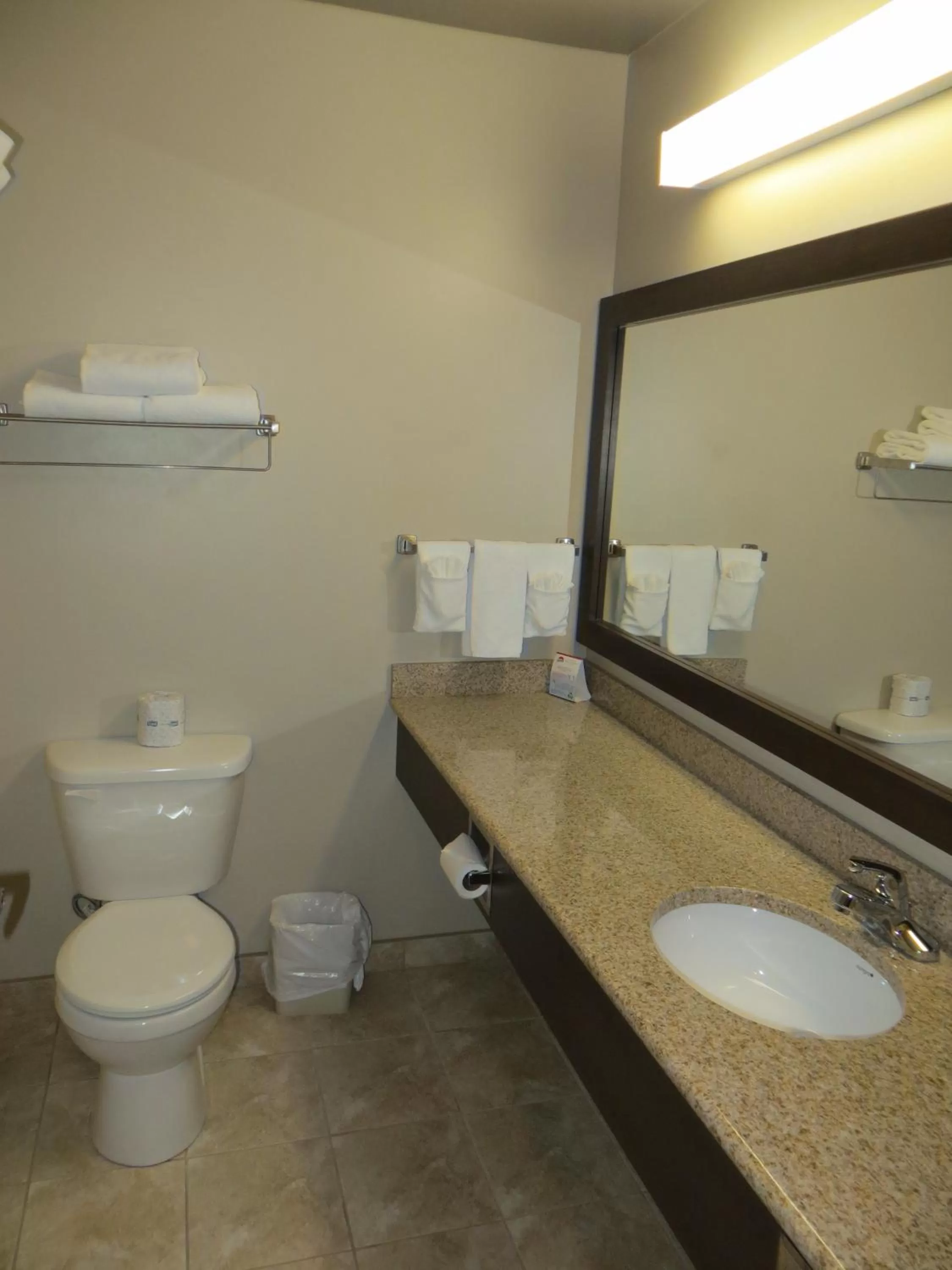 Bathroom in Villegiature Deux Rivieres Resort