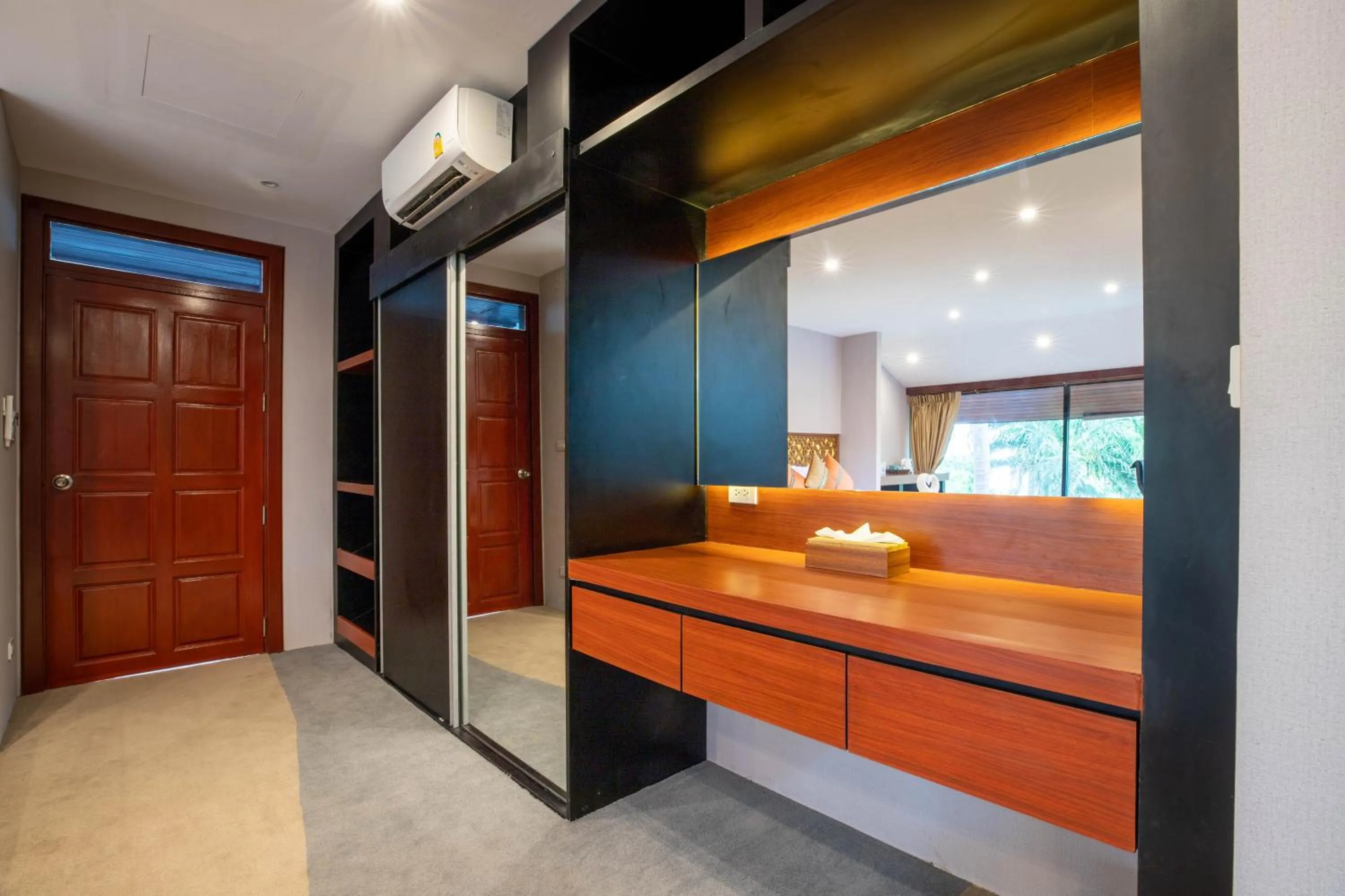 wardrobe in Royal Phawadee Village Patong - 2 Minutes walk to the beach