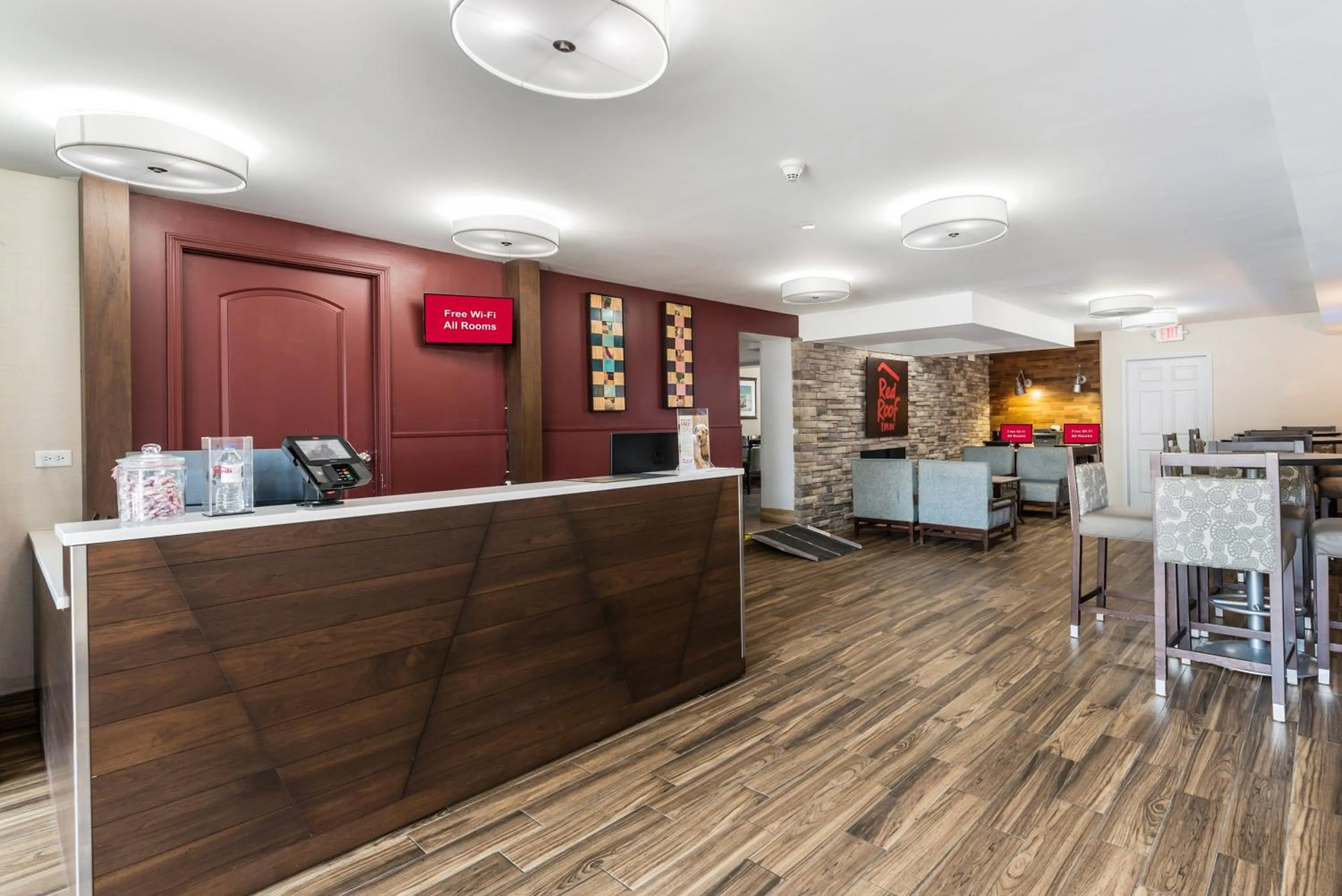 Lobby or reception in Red Roof Inn Morton Grove