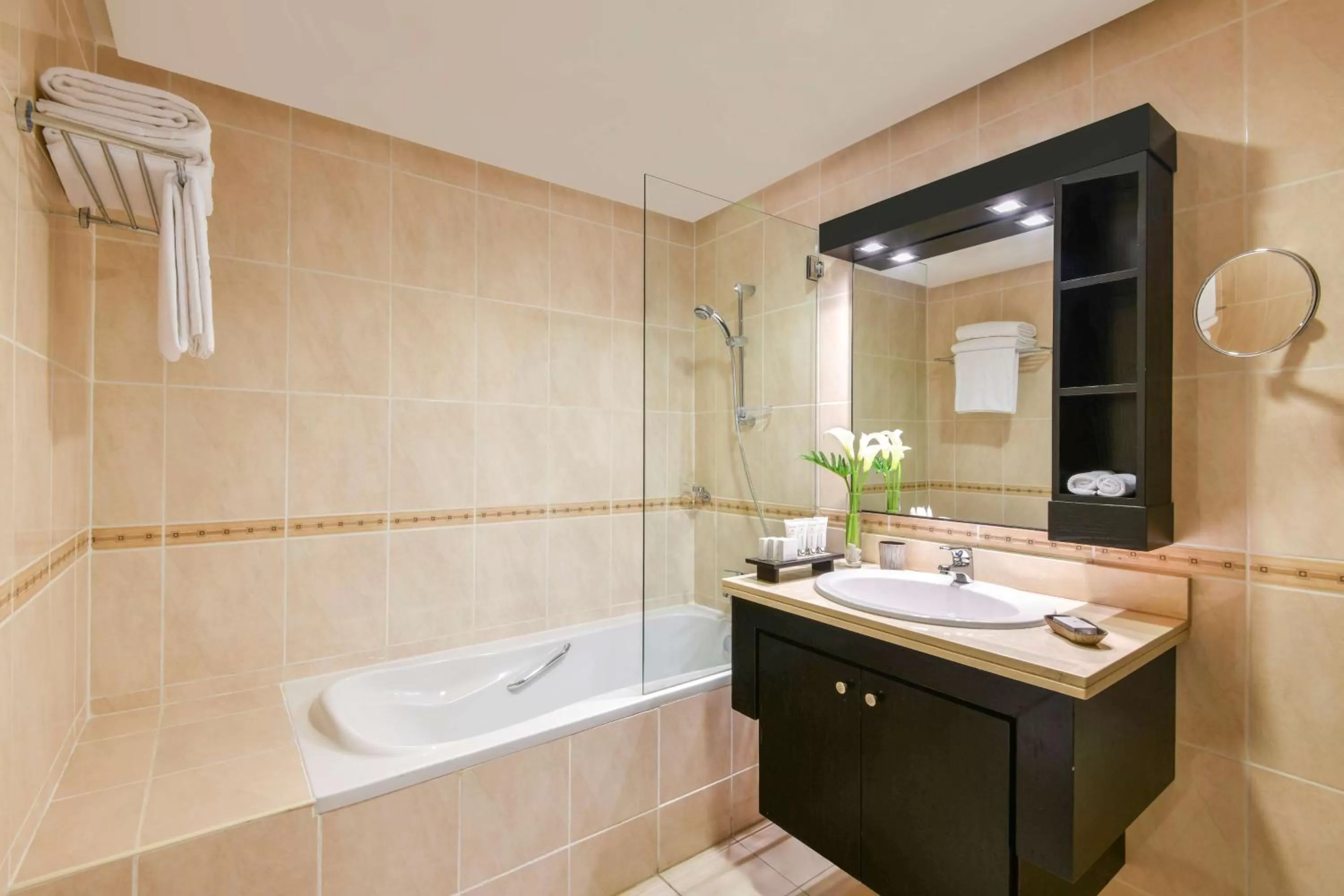 Photo of the whole room in Kempinski Residences & Suites, Doha