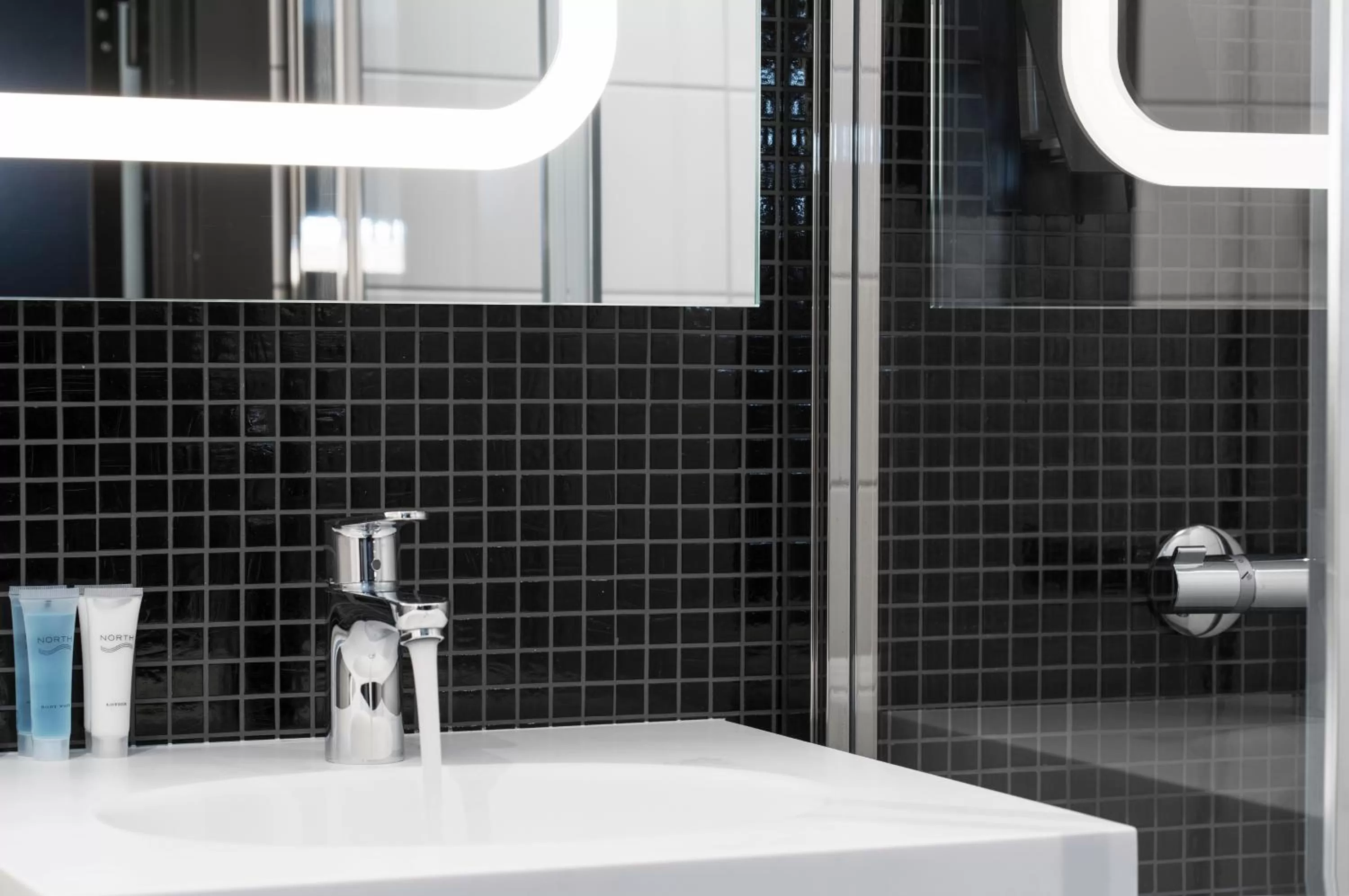 Bathroom in Thon Hotel Orion