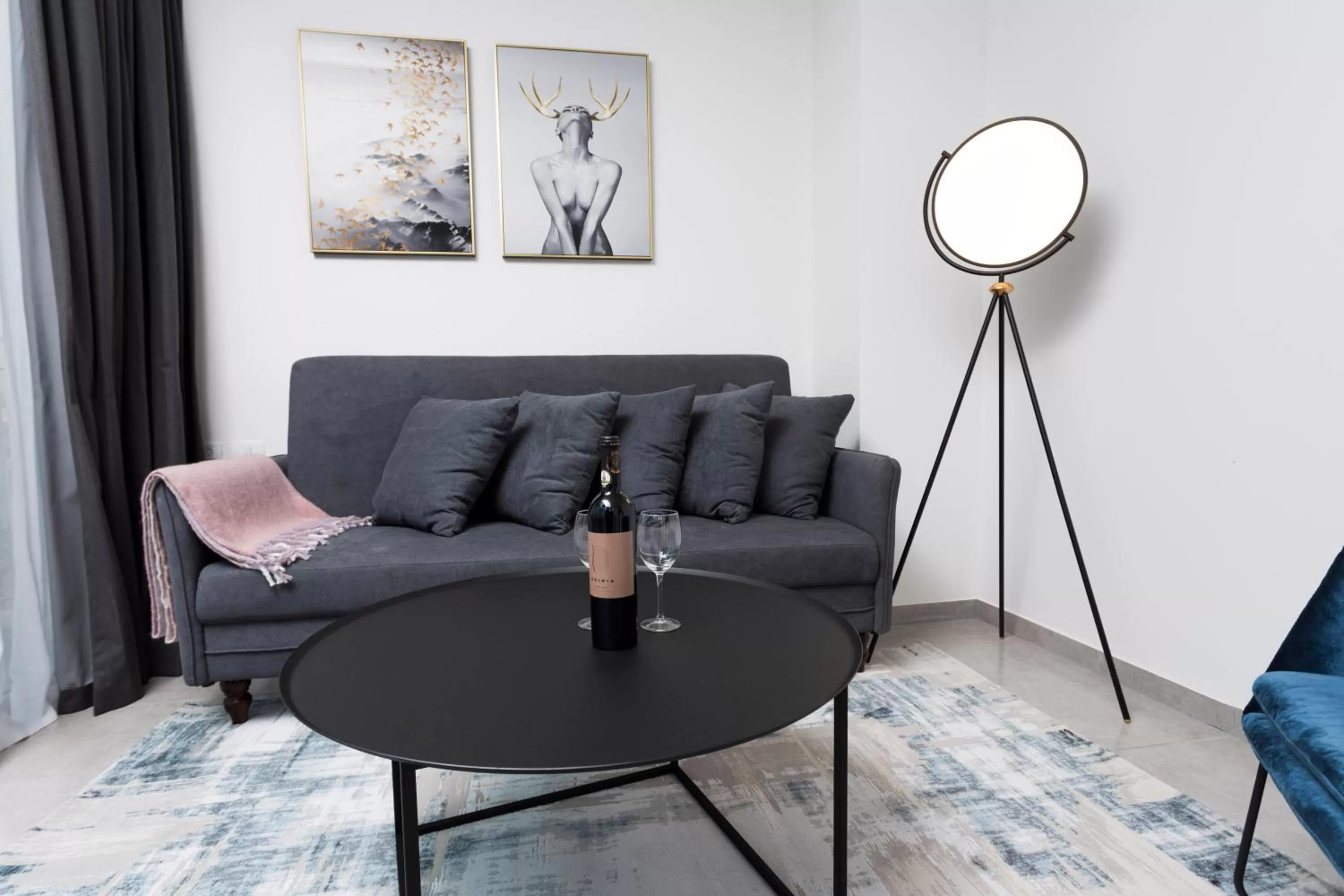 Living room, Seating Area in Emilia TLV