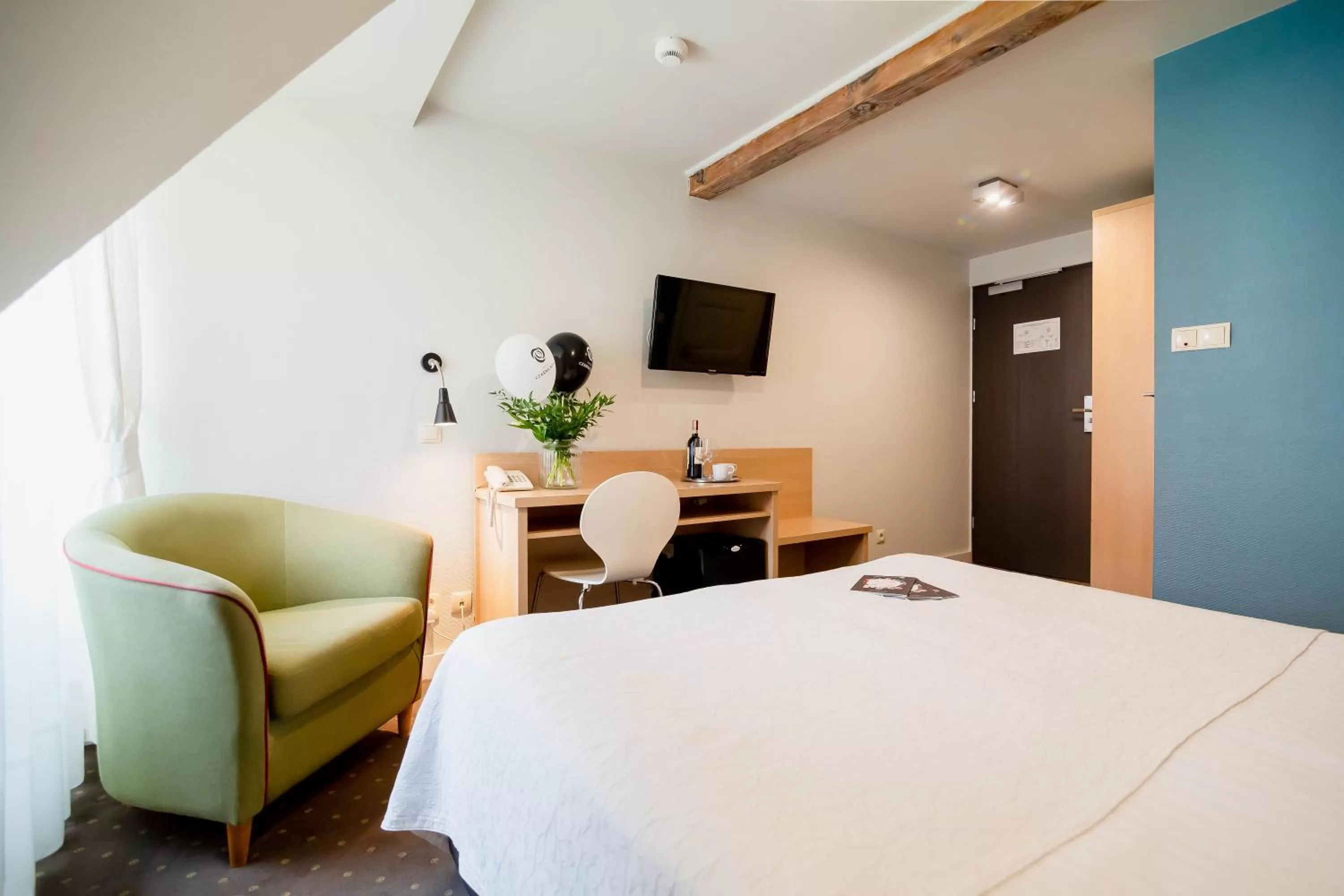 Photo of the whole room, Bed in Hotel Czarna Róża