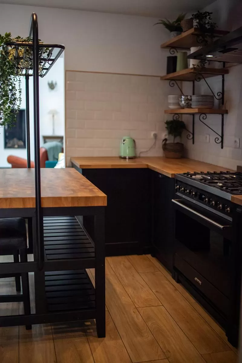 Kitchen or kitchenette in Bienvenue Chez Nous