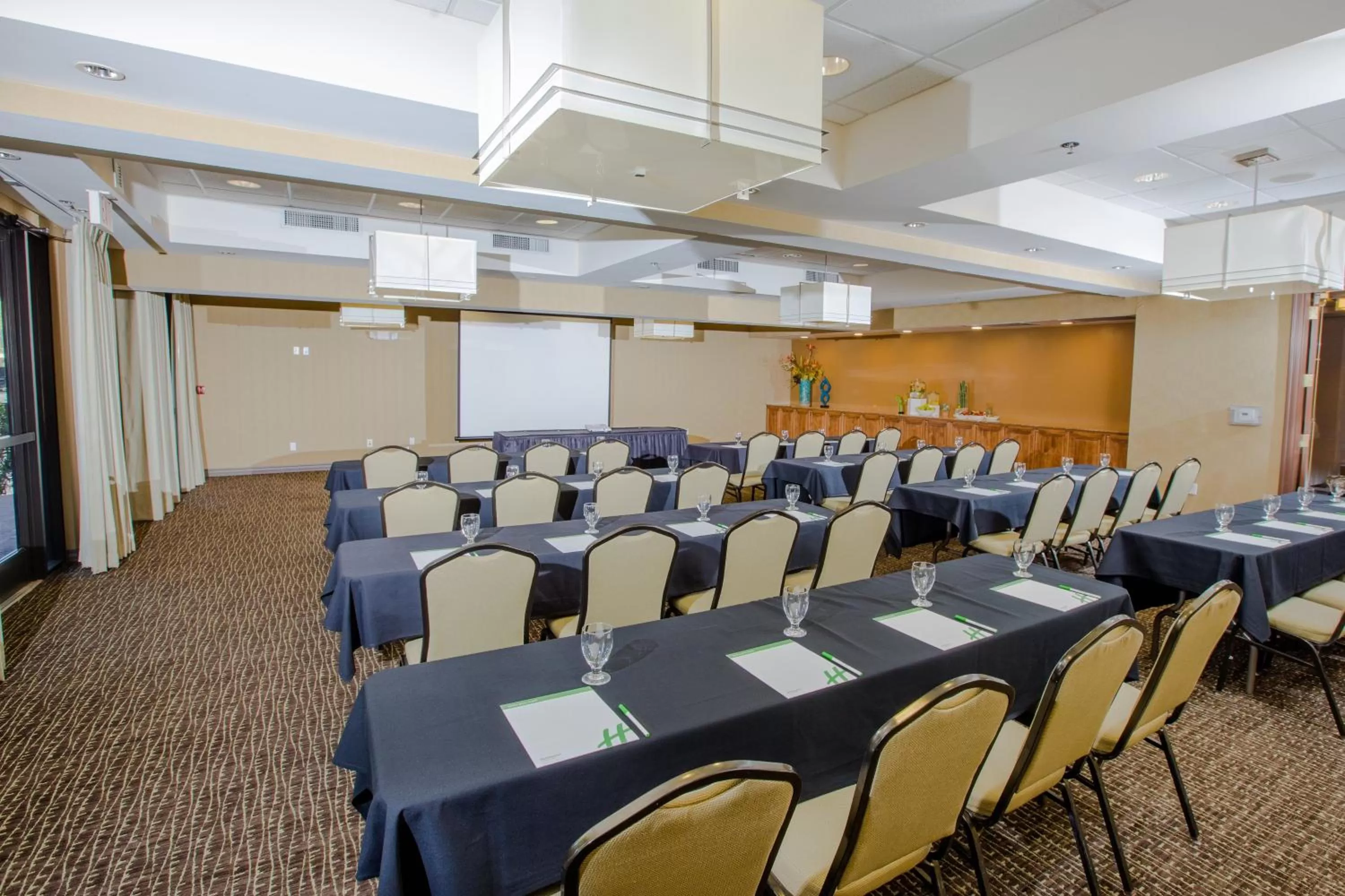 Meeting/conference room in Holiday Inn Phoenix/Chandler by IHG