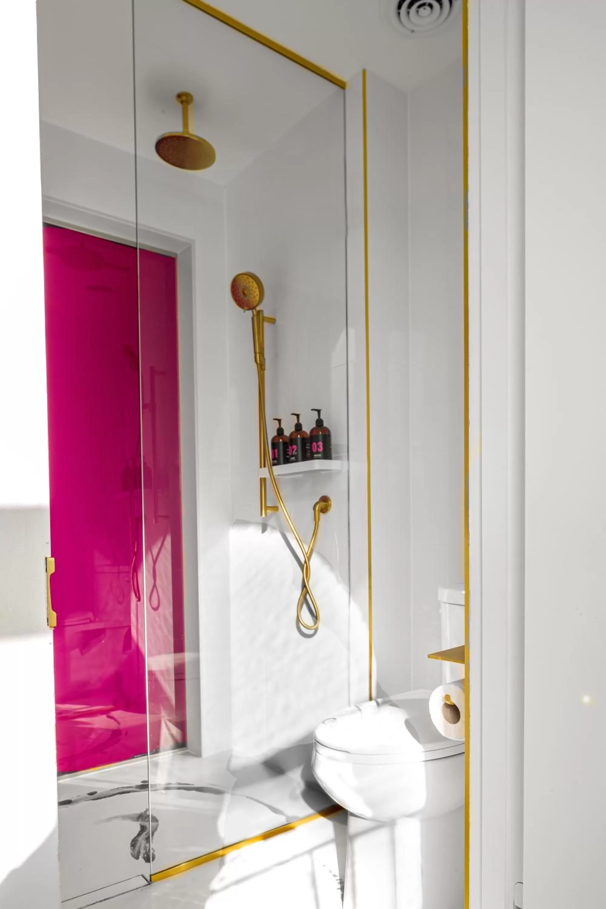 Shower in Gladstone House