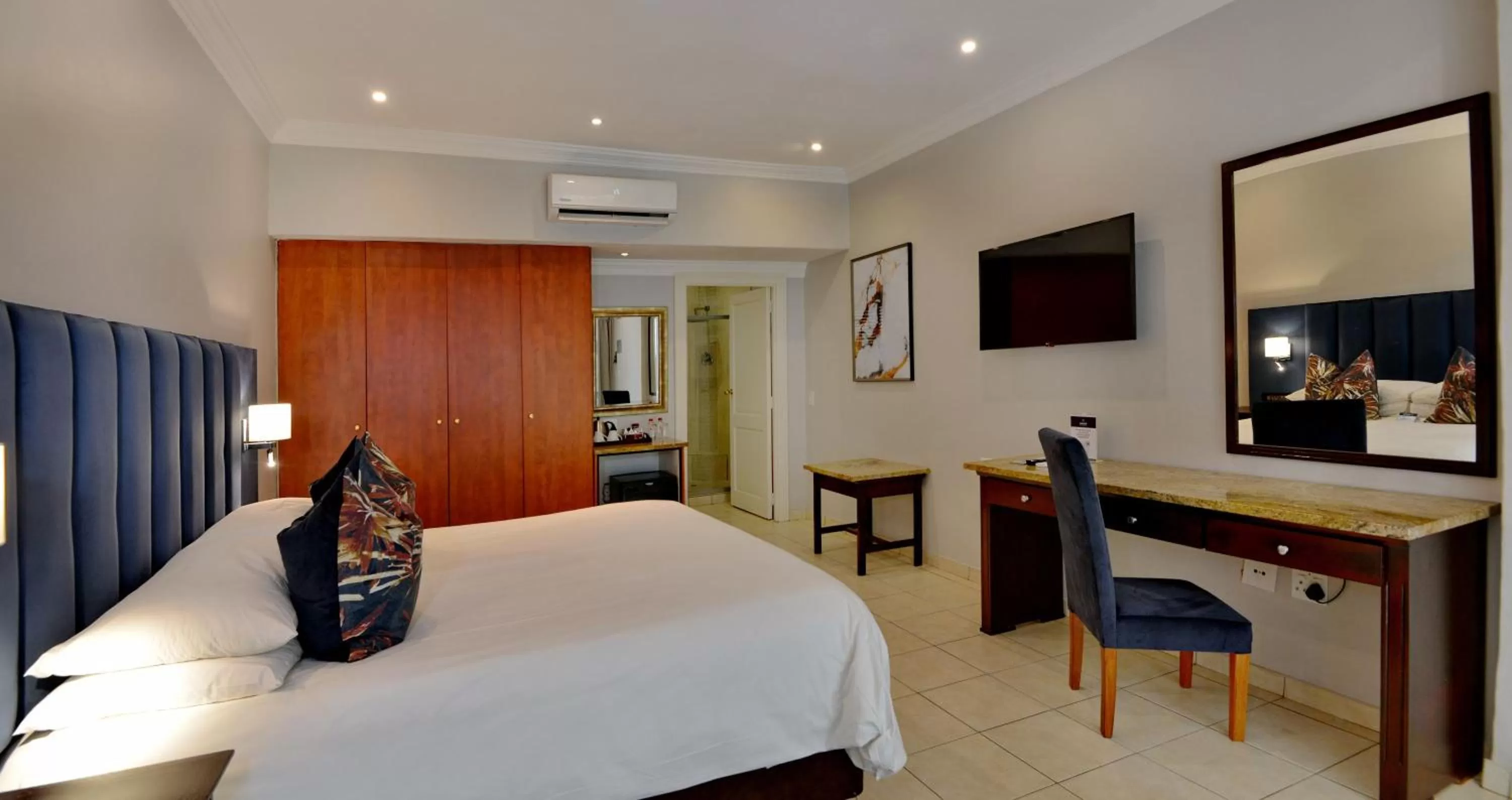 Bed in ANEW Resort Hunters Rest Rustenburg