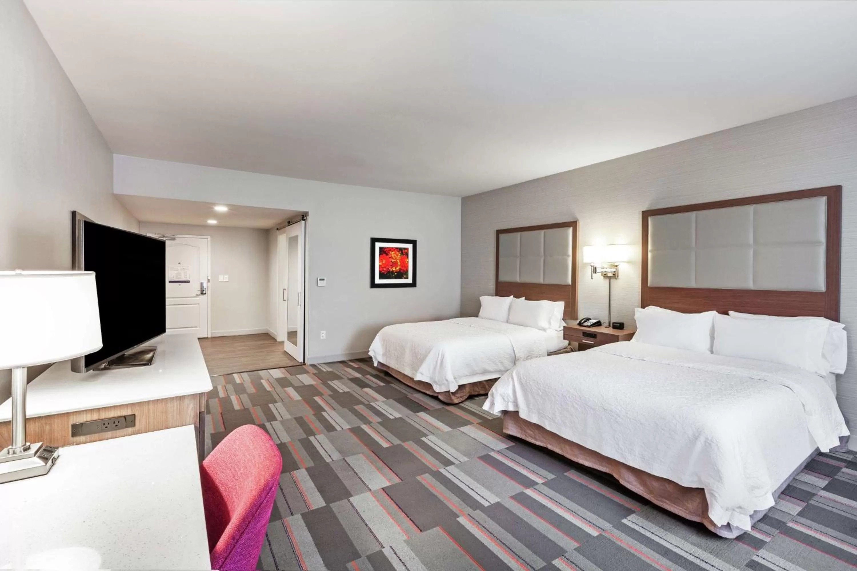 Bedroom, Bed in Hampton Inn North Little Rock McCain Mall, AR