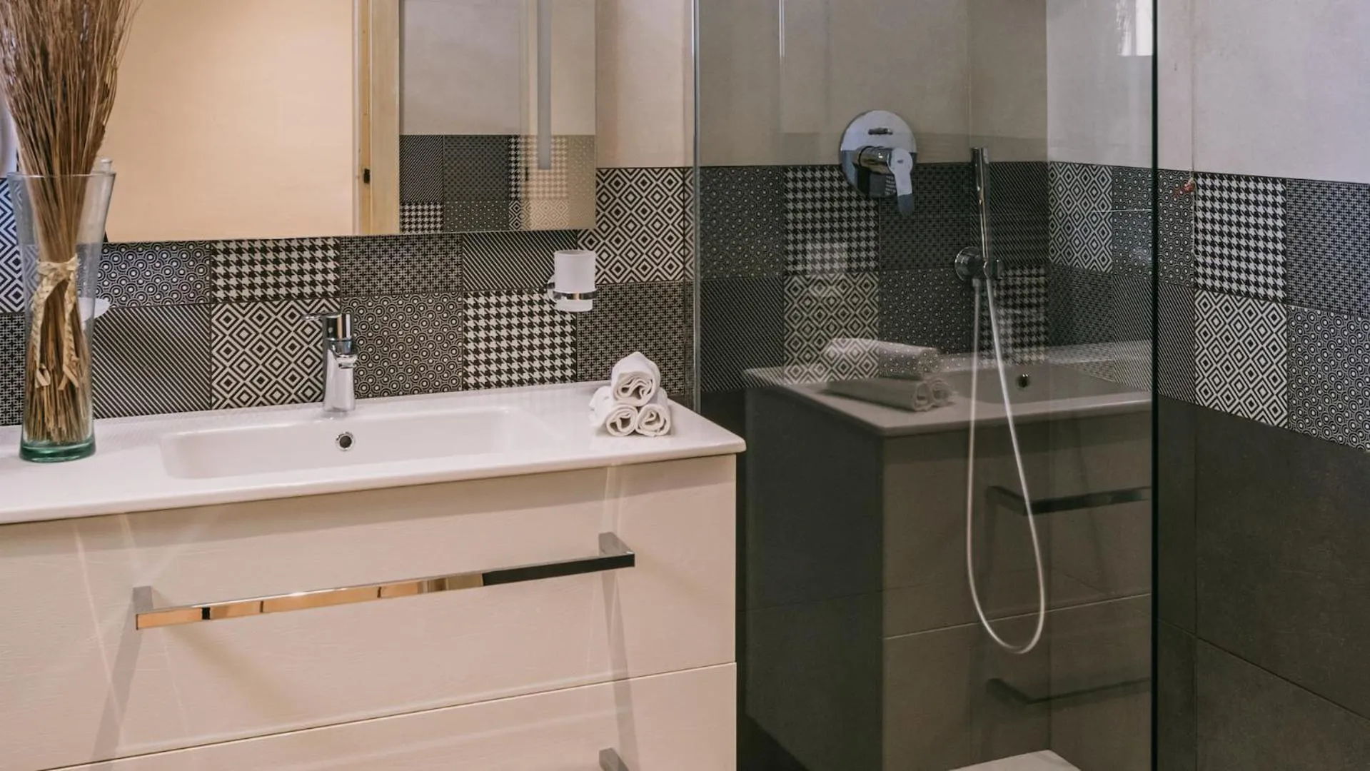 Bathroom in MClub Del Golfo