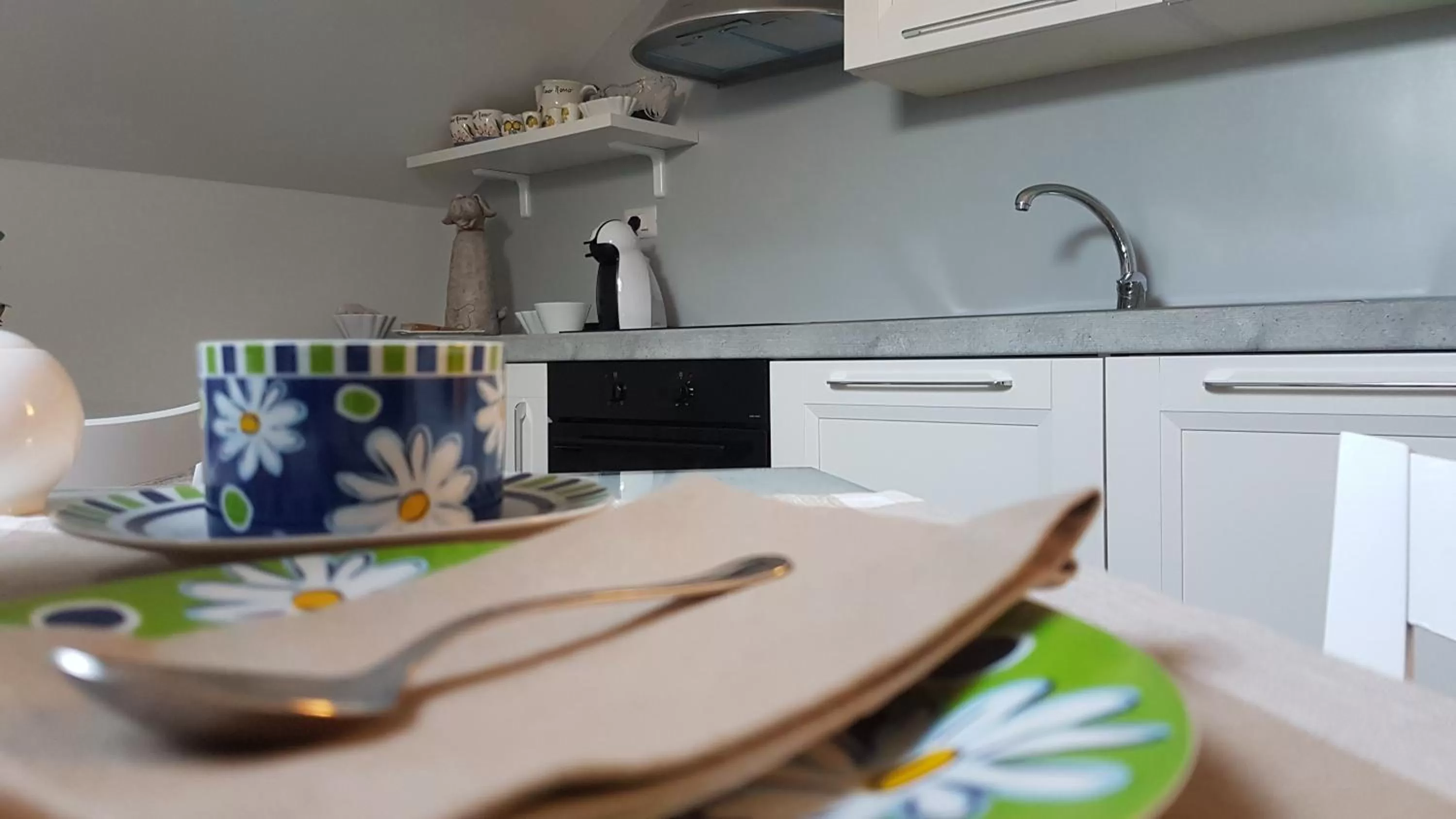 Breakfast, Kitchen/Kitchenette in Allegro Luxury B&B