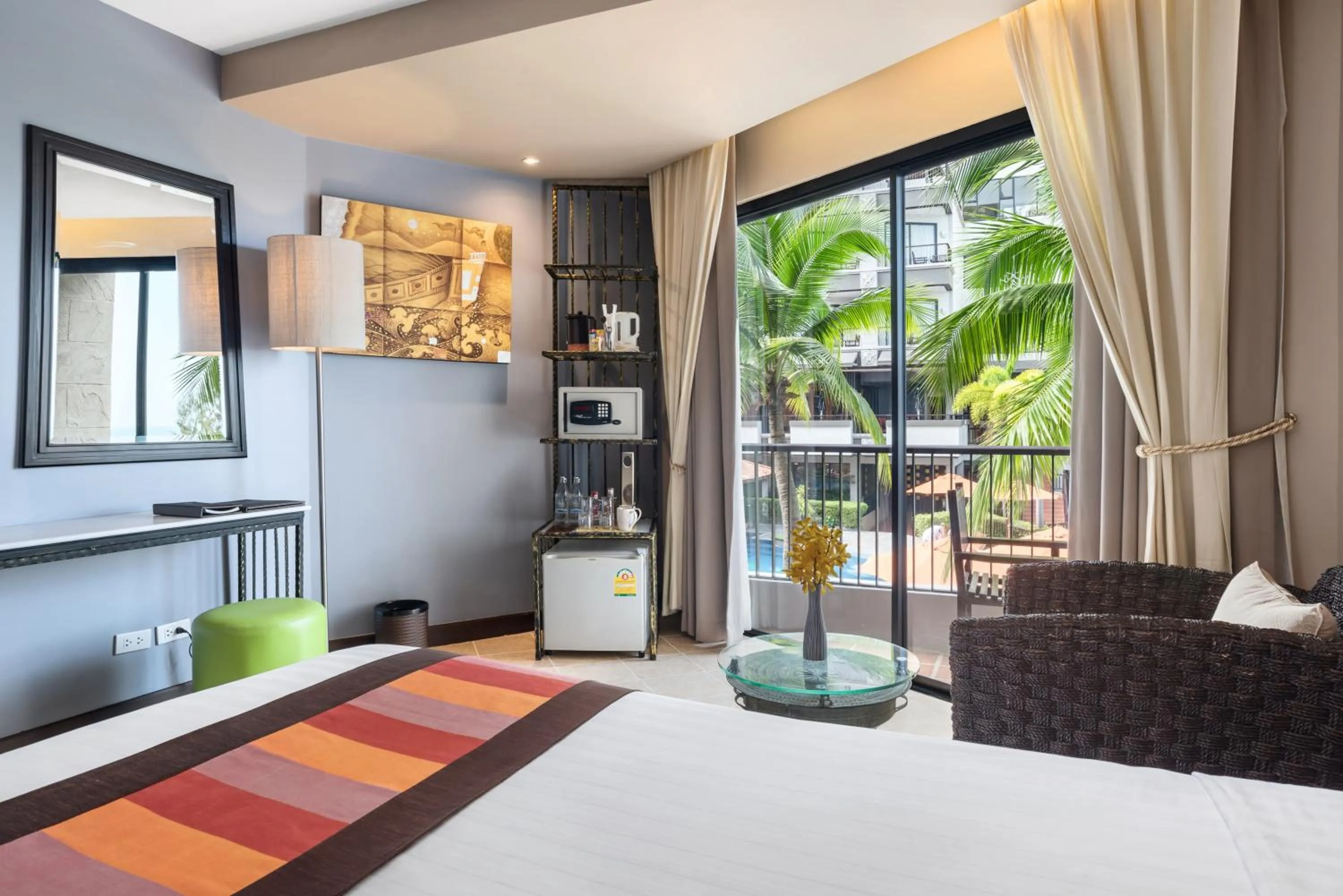 Sea view, Bed in Garden Cliff Resort And Spa