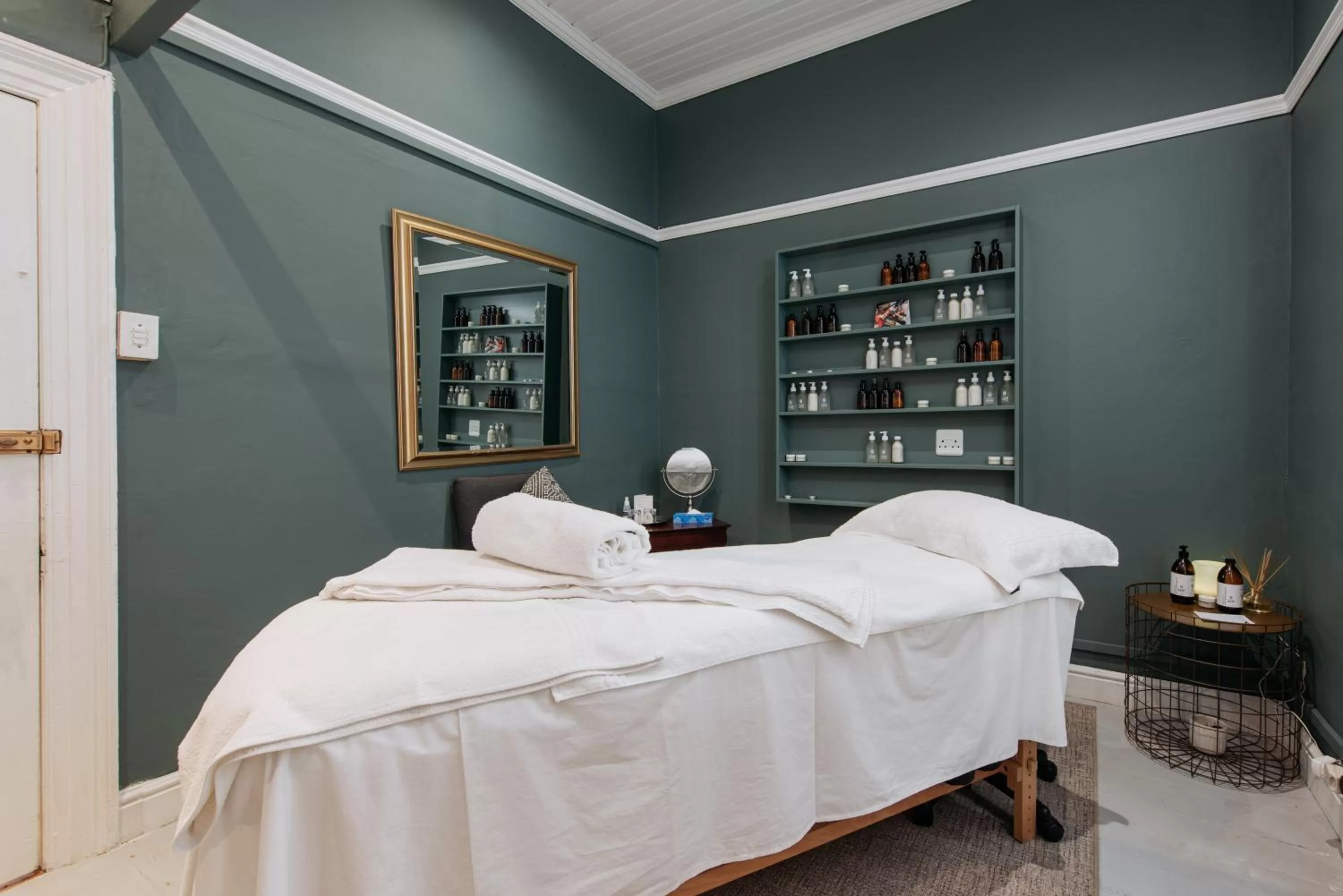 Spa and wellness centre/facilities, Bed in River Manor Boutique Hotel by The Living Journey Collection