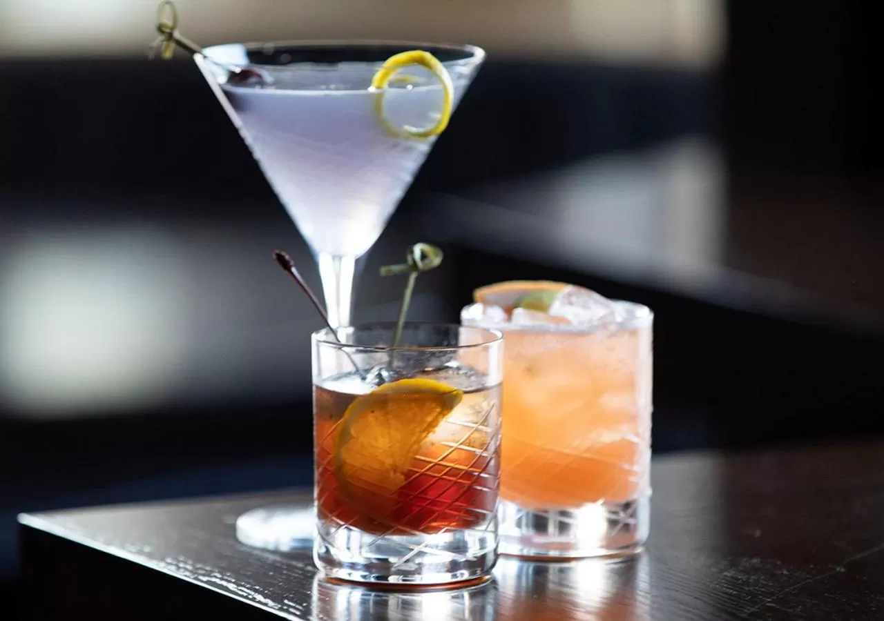 Alcoholic drinks in Lora