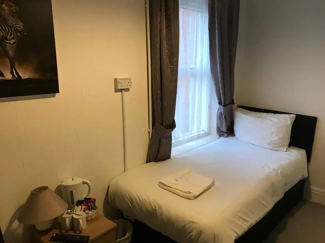 Economy Twin Room in The Orbiston Economy Twin Room in The Orbiston