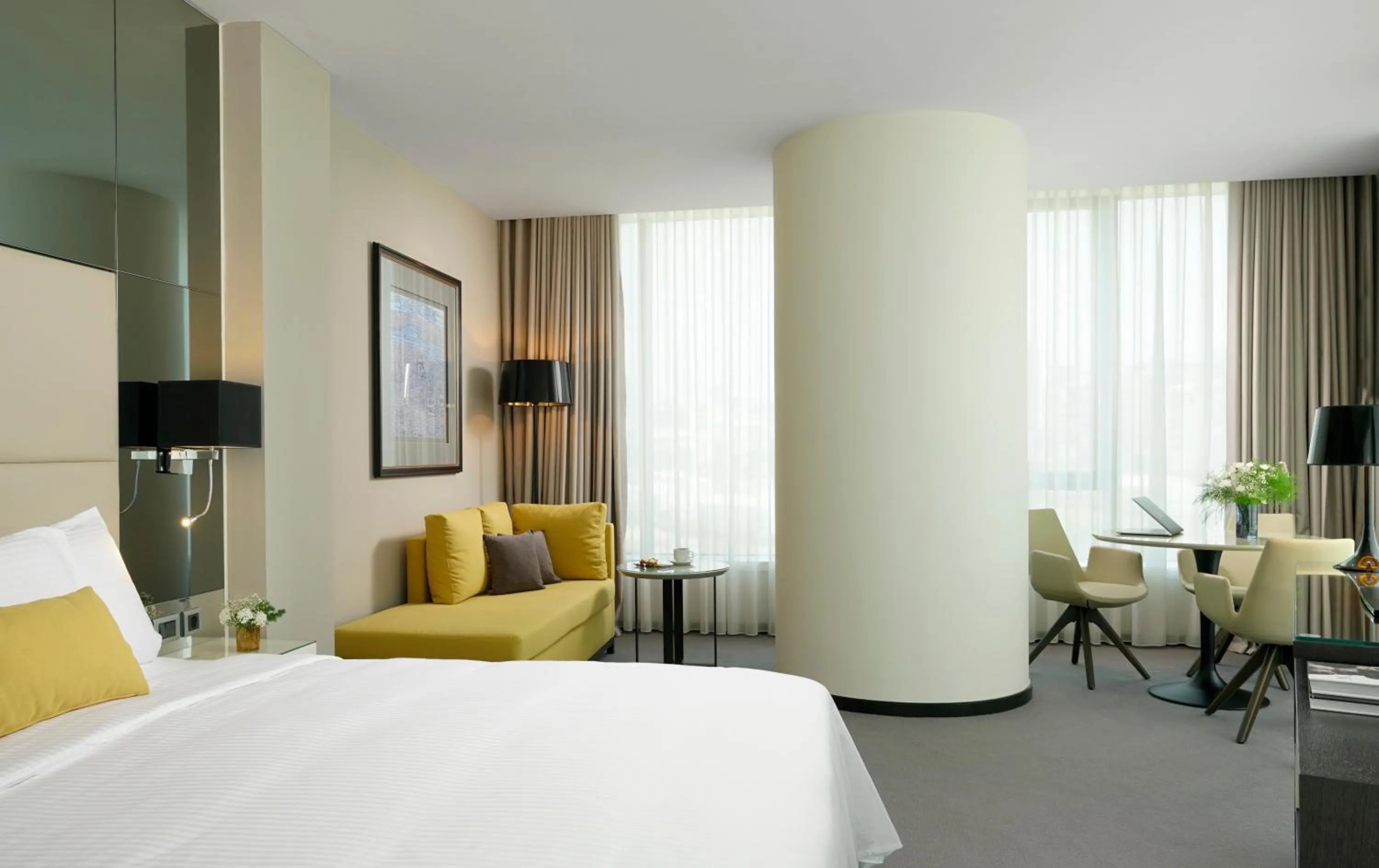Bed in Centro Westside by Rotana