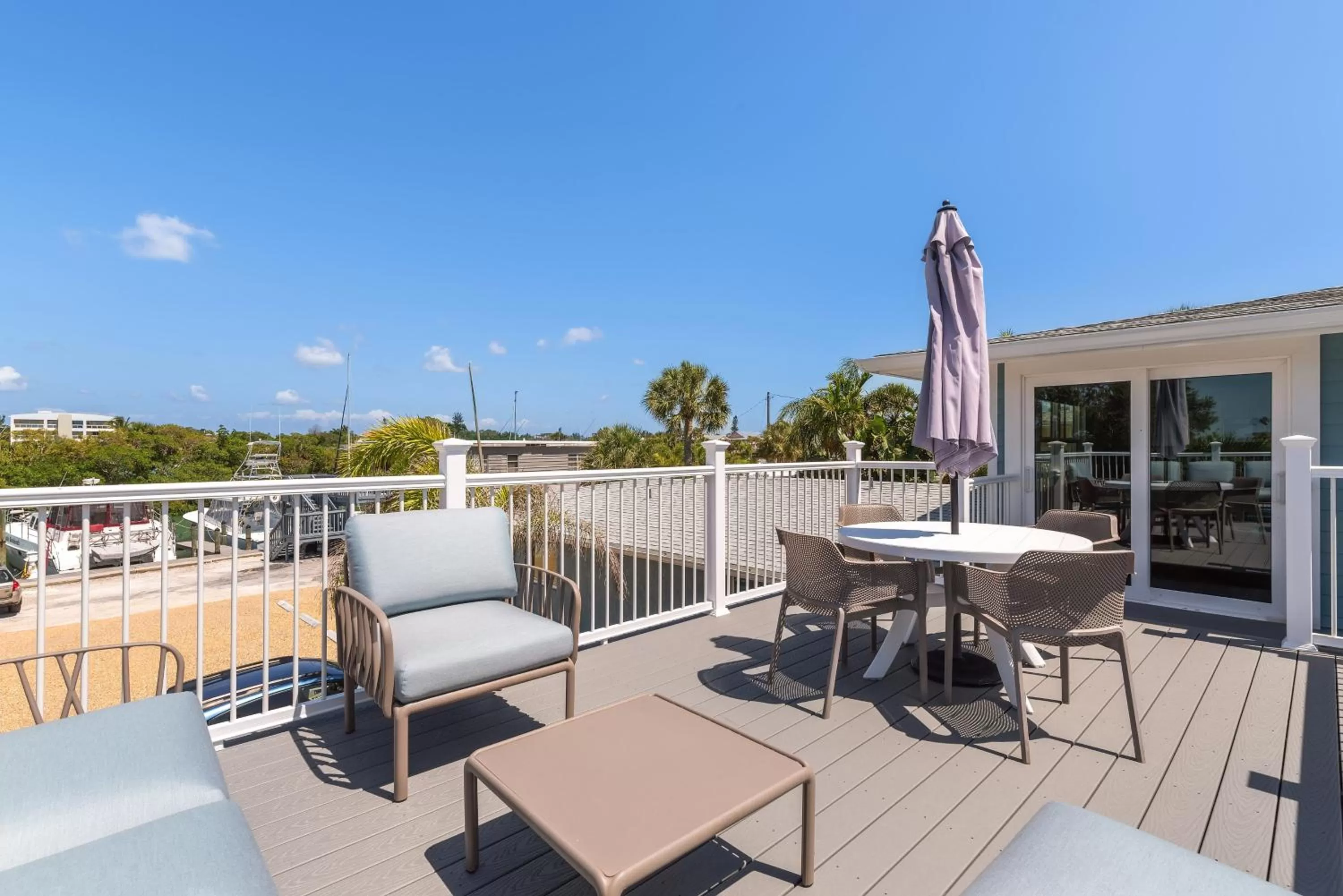 Escape Coastal Resort on Casey Key