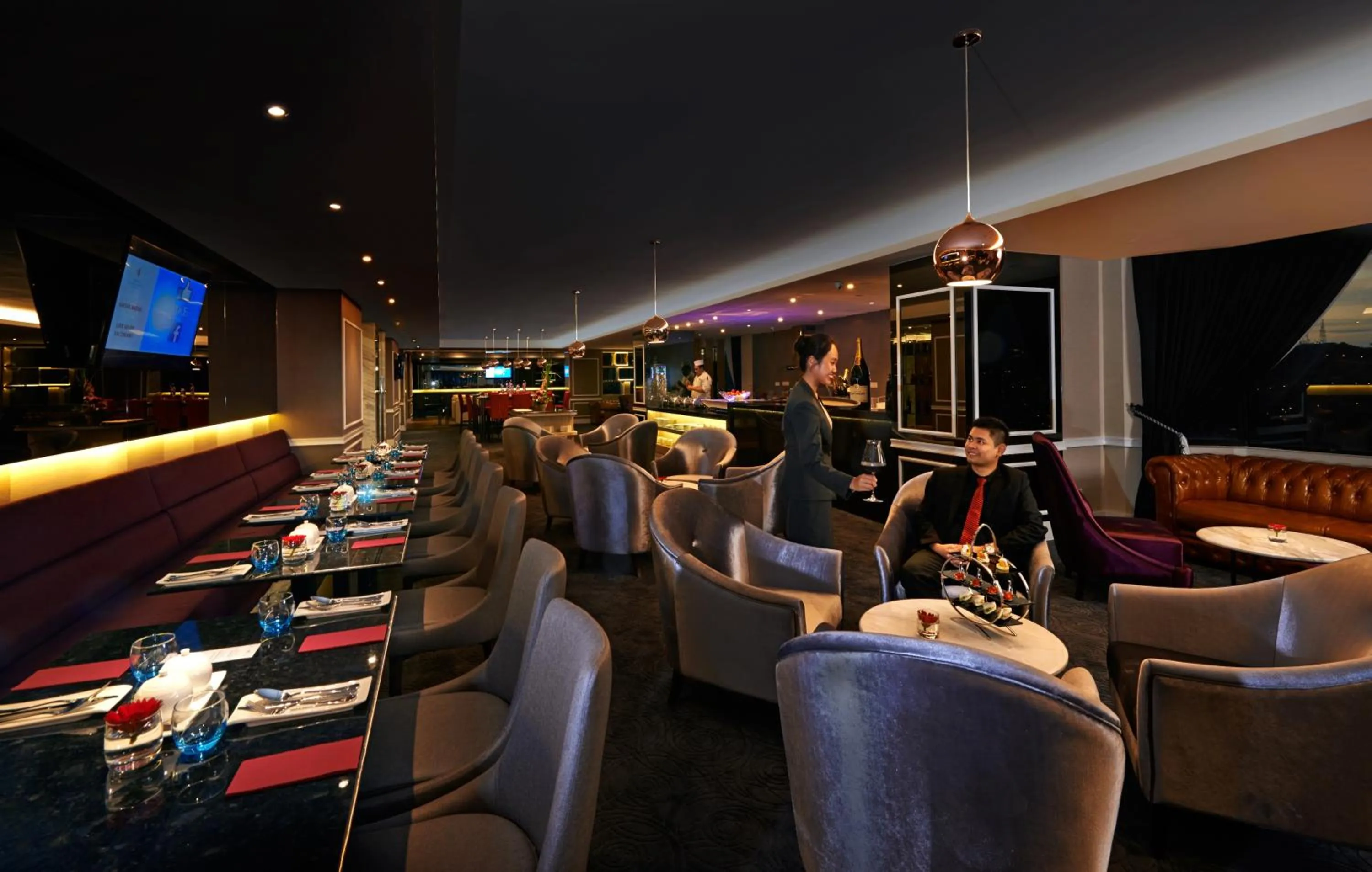 Food and drinks, Lounge/Bar in Pearl International Hotel