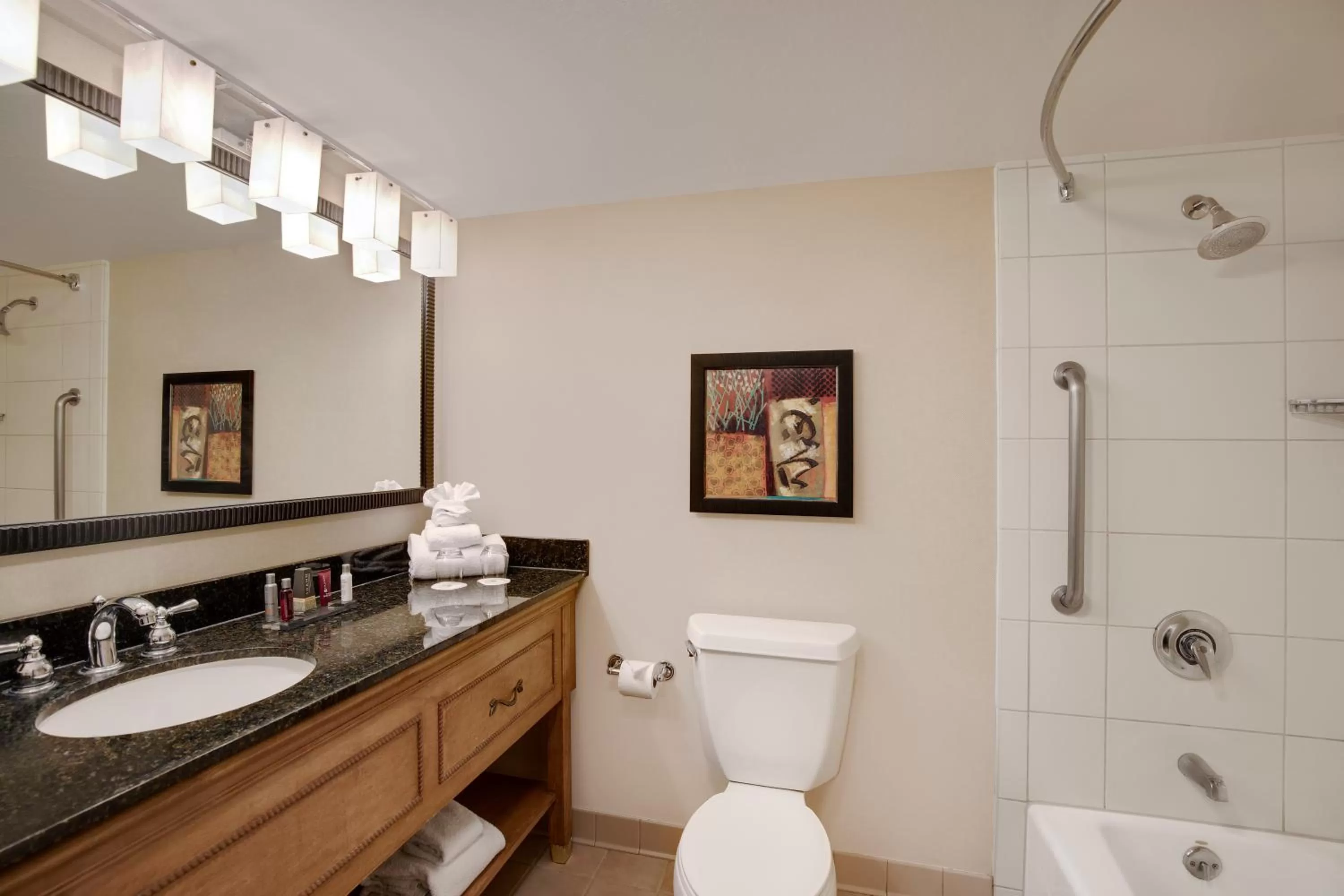 King Suite with Sofa bed - Concierge Level in Tucson Marriott University Park