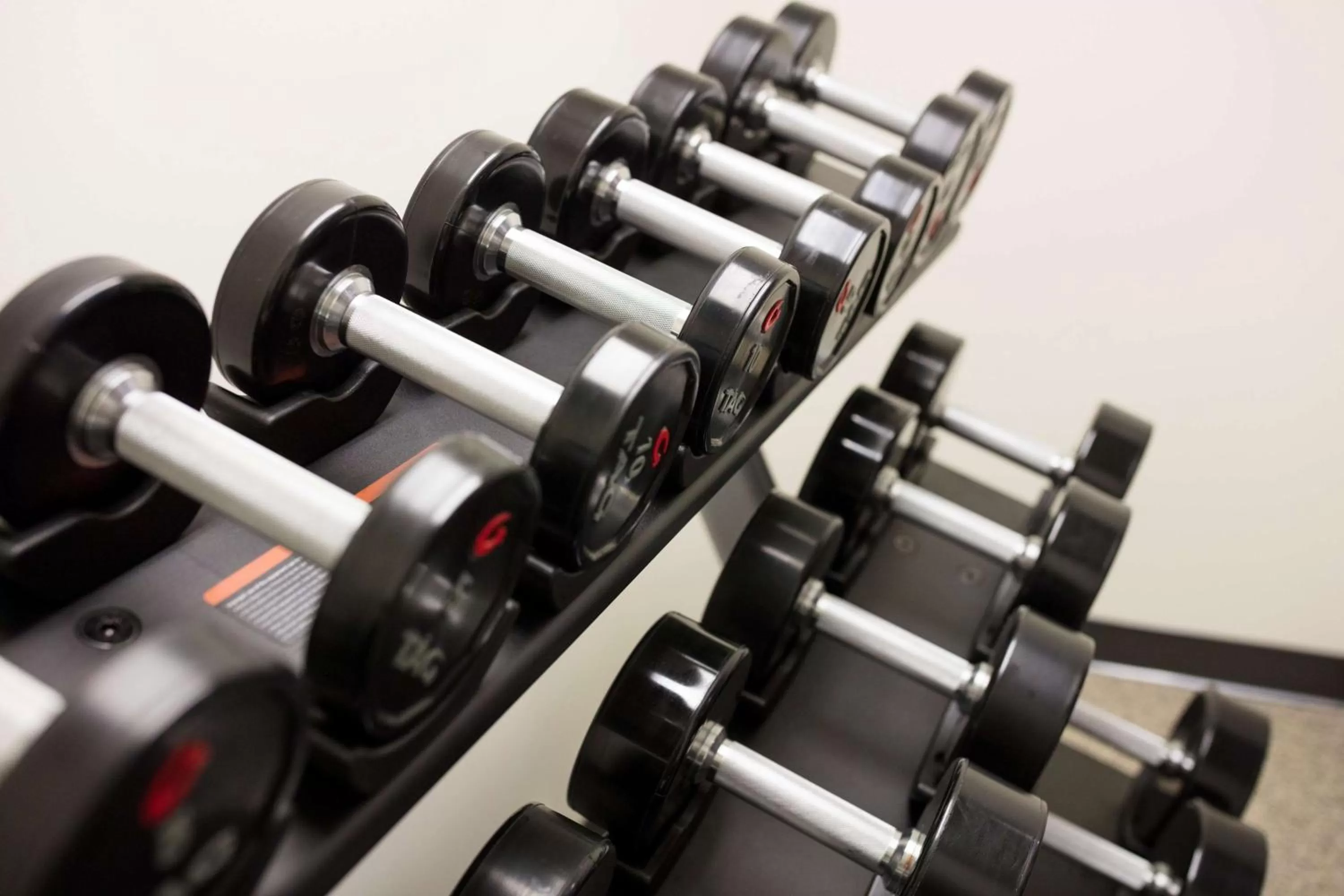 Fitness centre/facilities in Hotel Skyler Syracuse, Tapestry Collection by Hilton