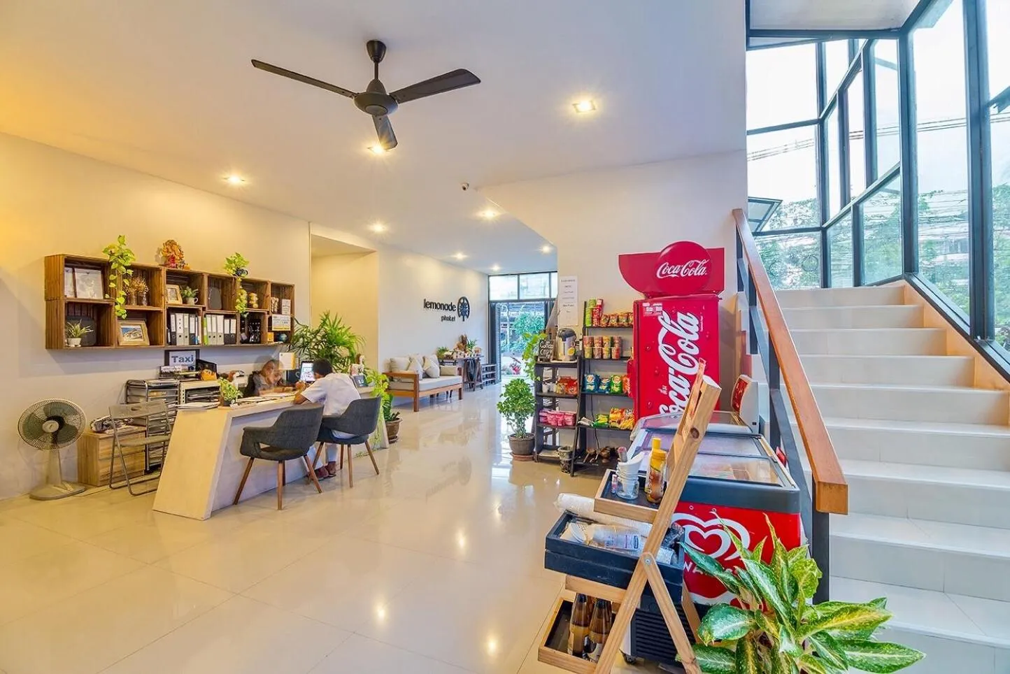 Lemonade Phuket Hotel -SHA Plus