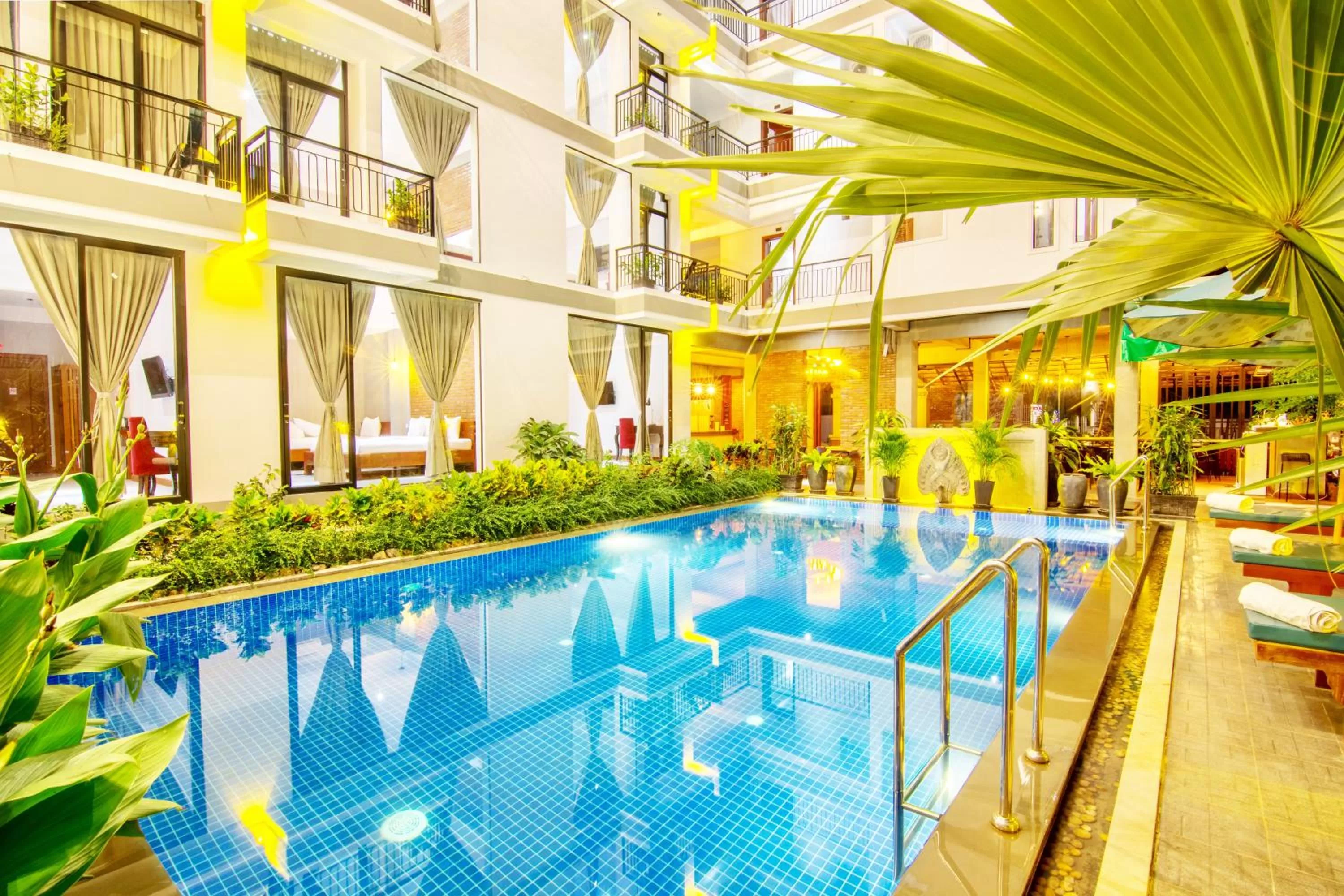 Garden in CENTRAL BLANCHE Residence