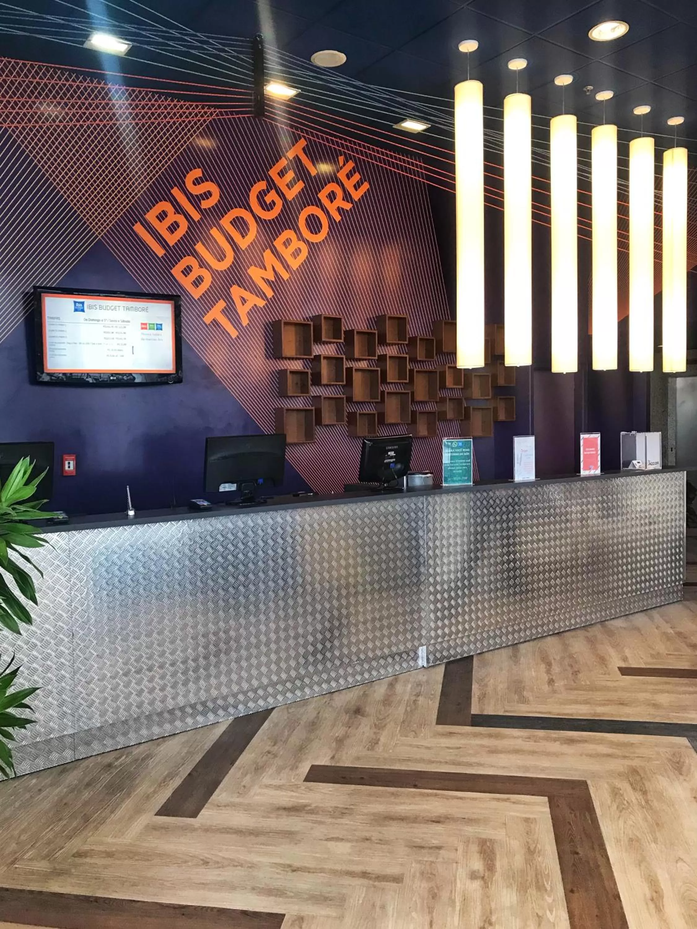 Facade/entrance in ibis budget Tambore