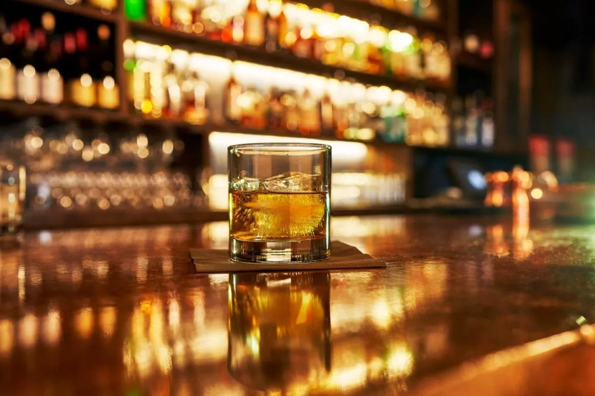 Lounge or bar in Surfsand Resort