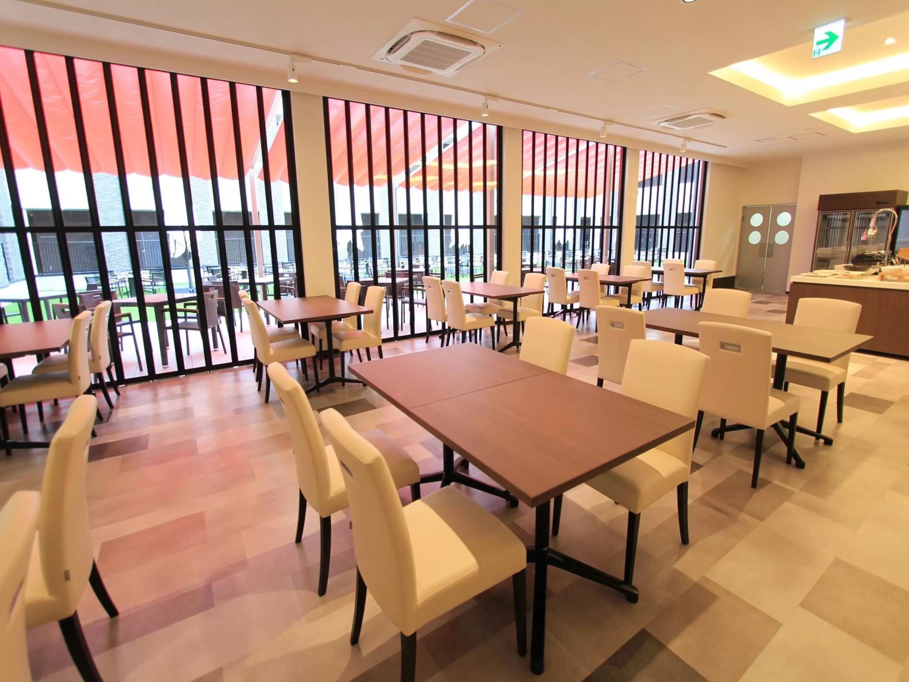 Restaurant/places to eat in Henn na Hotel Laguna Ten Bosch