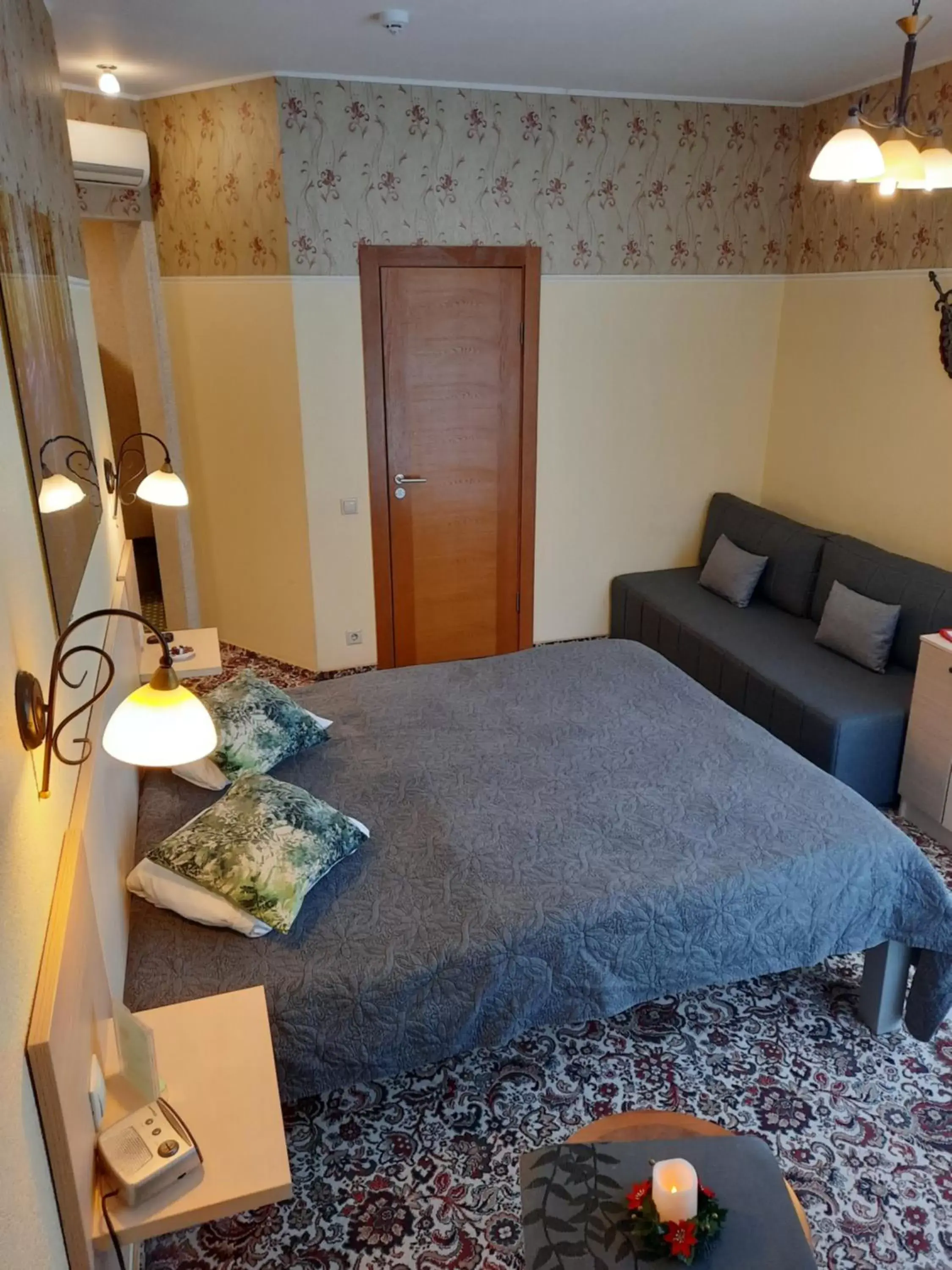 Standard Double Room - single occupancy in Hotel Pils with Self-Check in Standard Double Room - single occupancy in Hotel Pils with Self-Check in