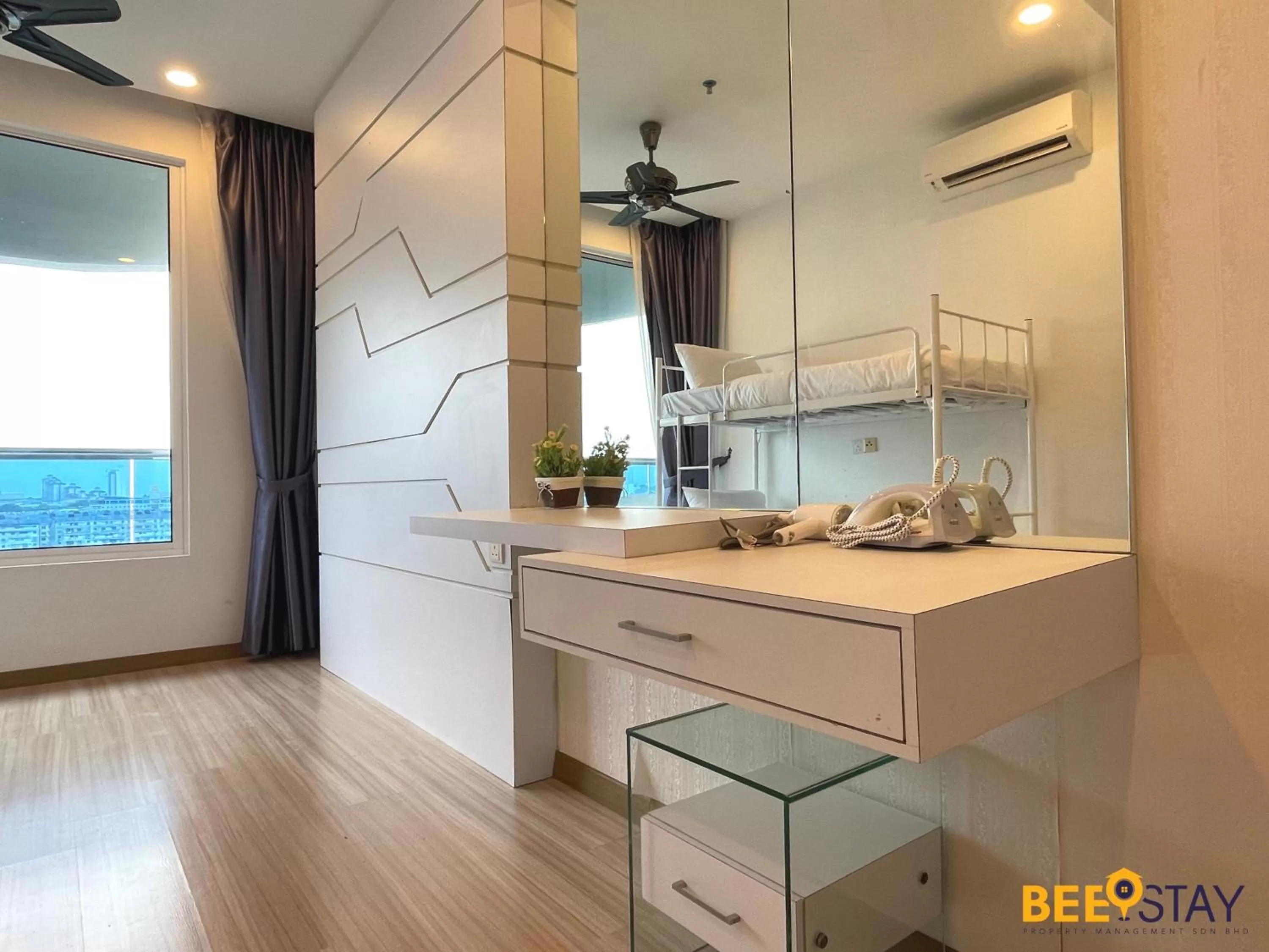 Kitchen/Kitchenette in The Wave Suites Melaka by BEESTAY
