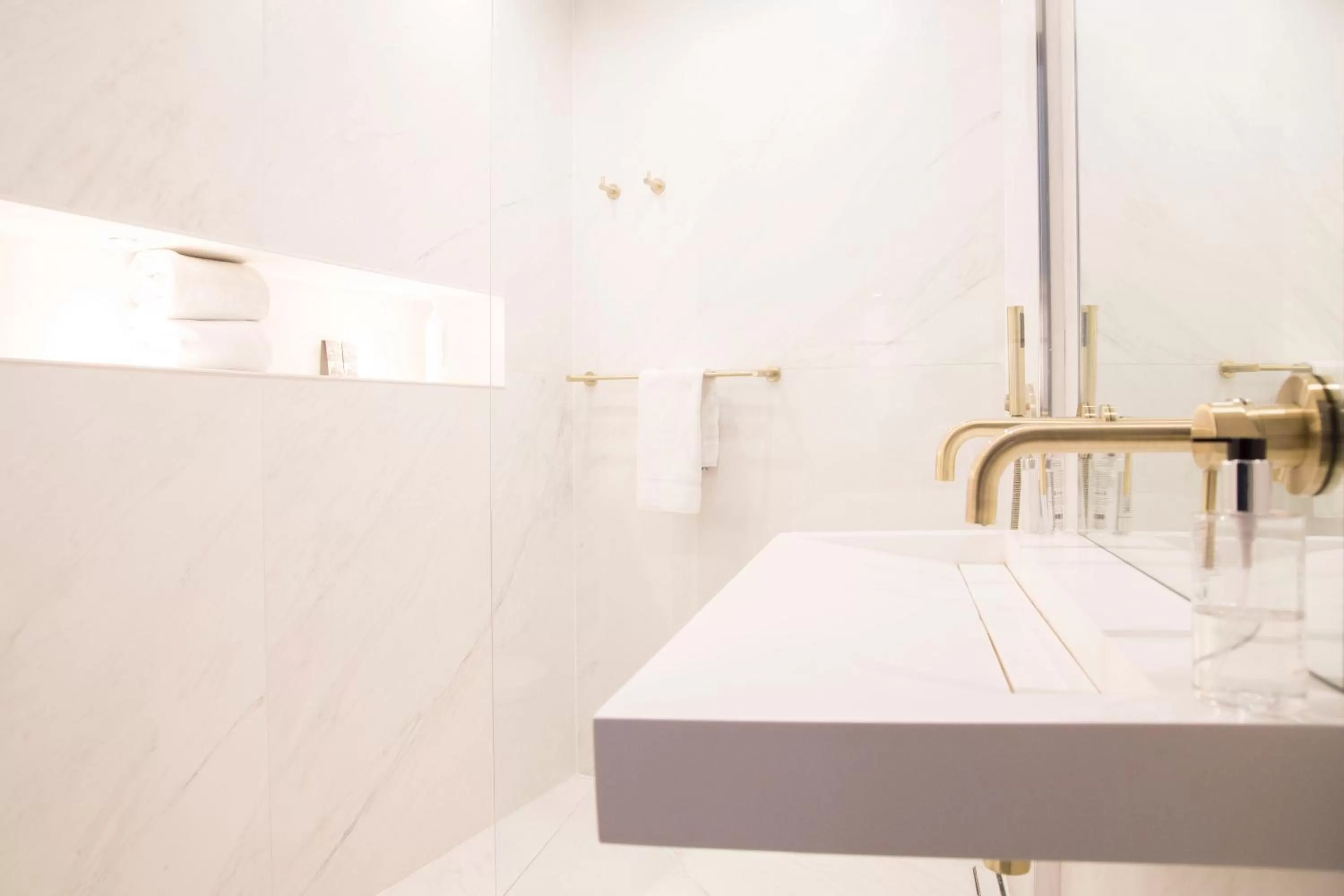 Bathroom in House of Amstel