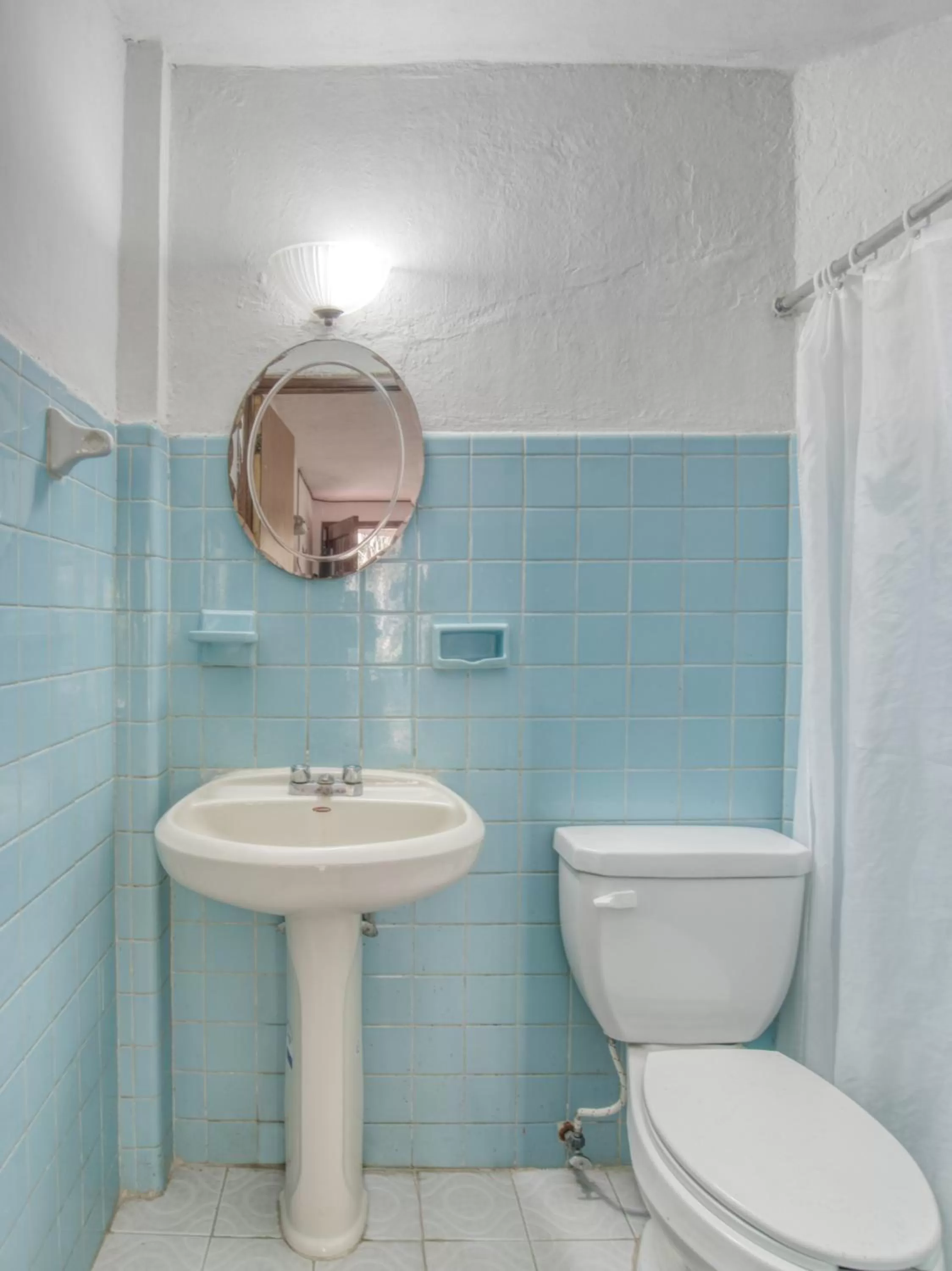 Bathroom in Hotel San Carlos