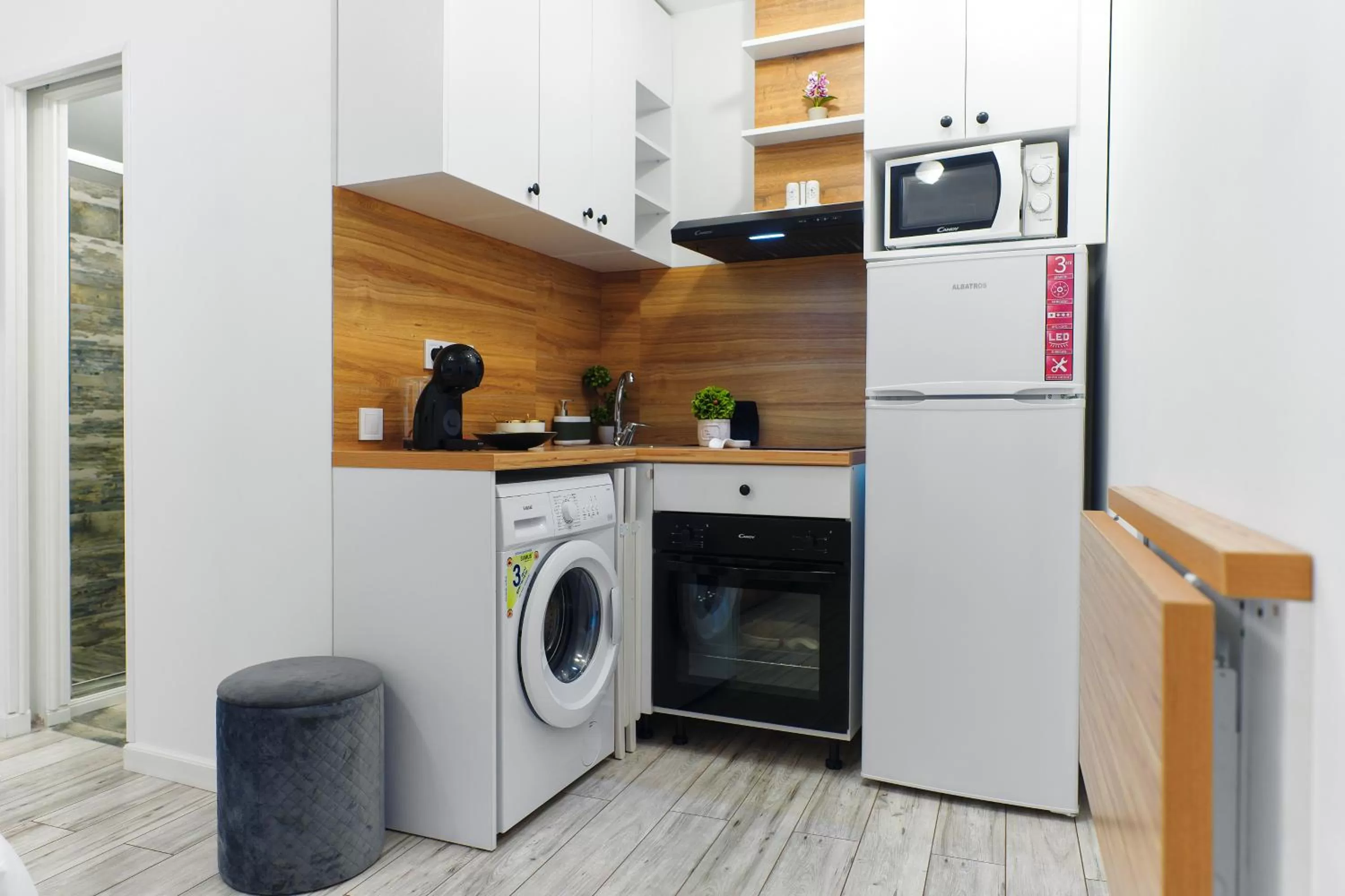Kitchen/Kitchenette in Bella House