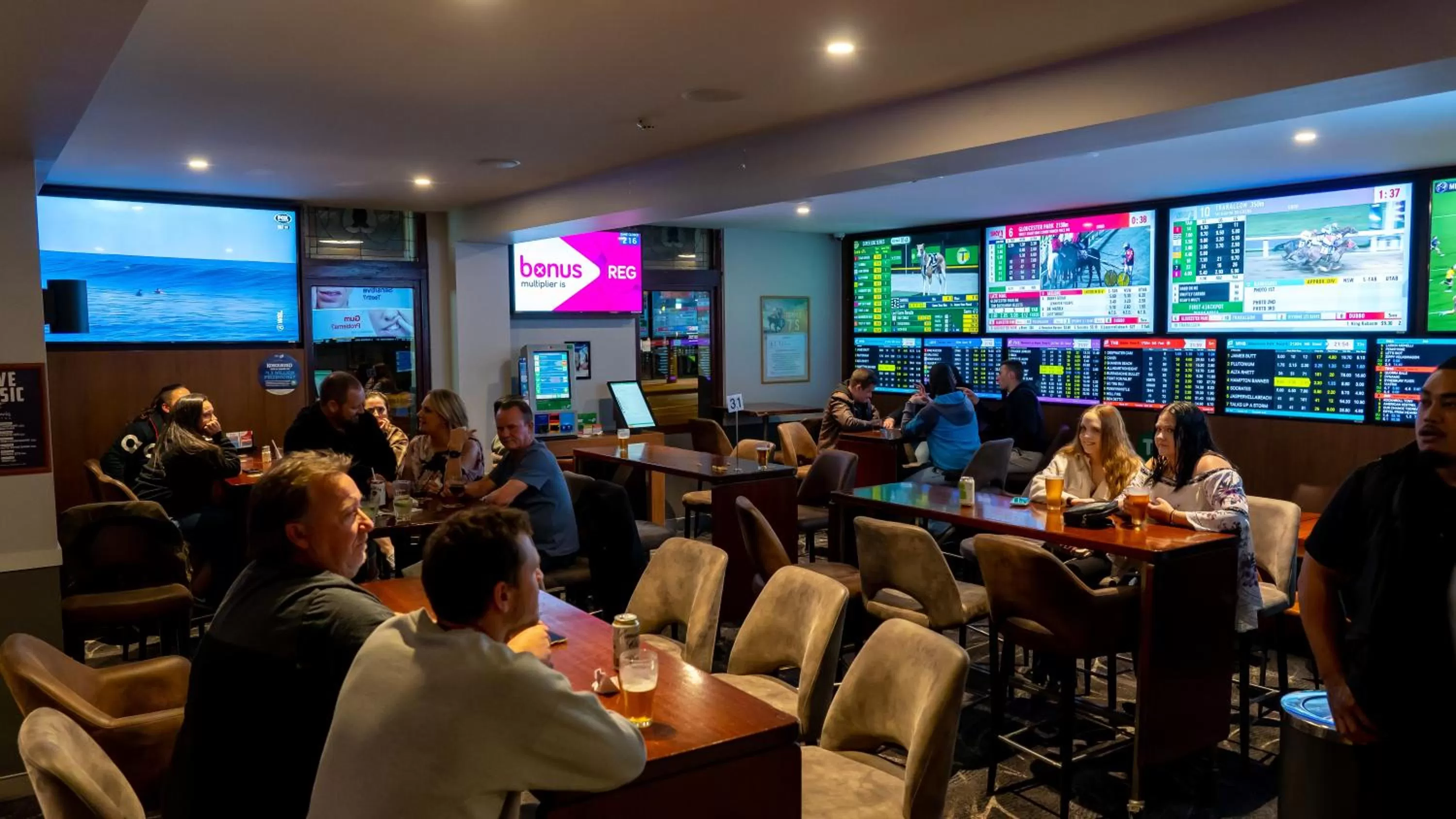 Lounge or bar in Peden's Hotel