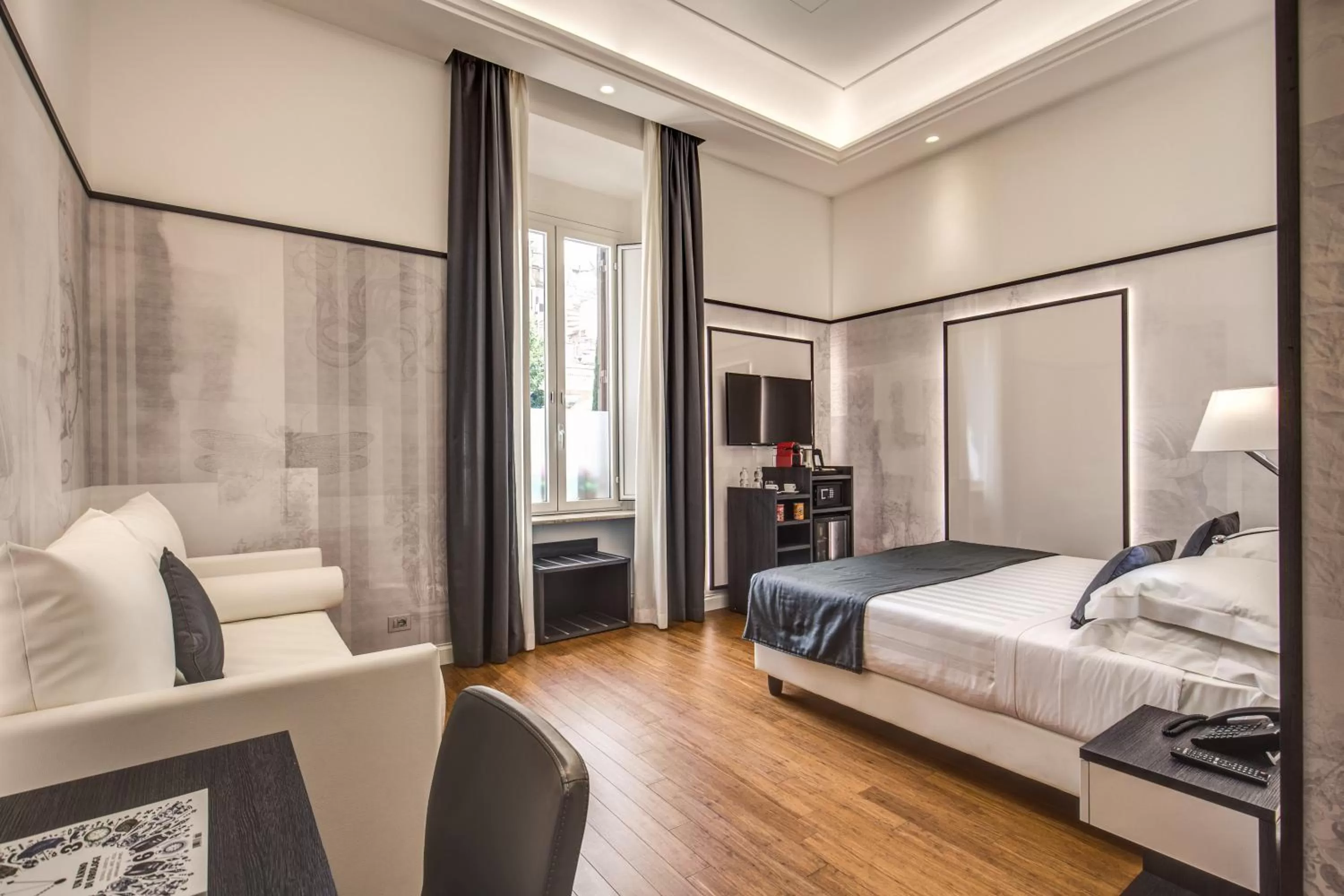 Photo of the whole room, Bed in The Liberty Boutique Hotel