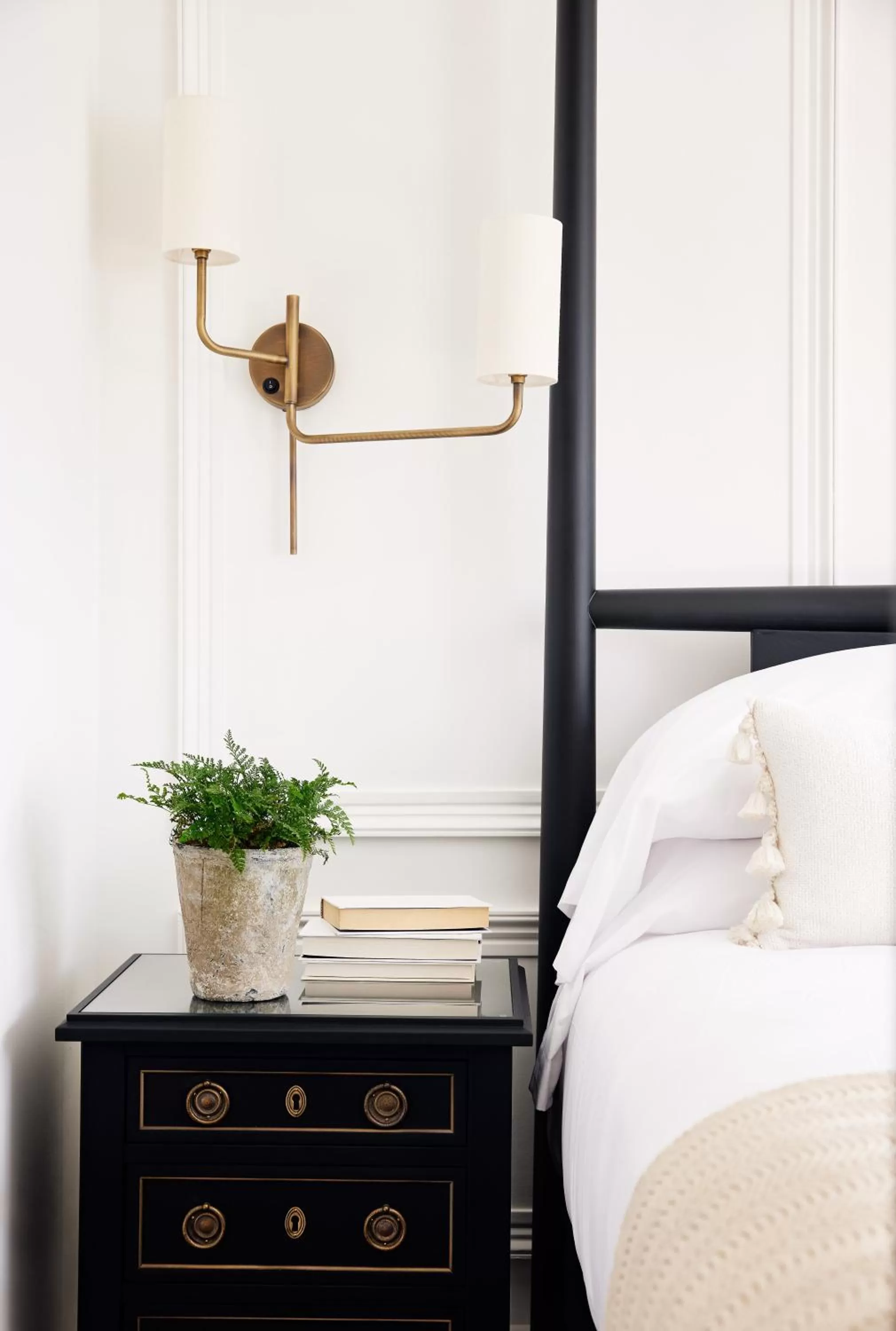 Bed in Kennebunkport Captains Collection