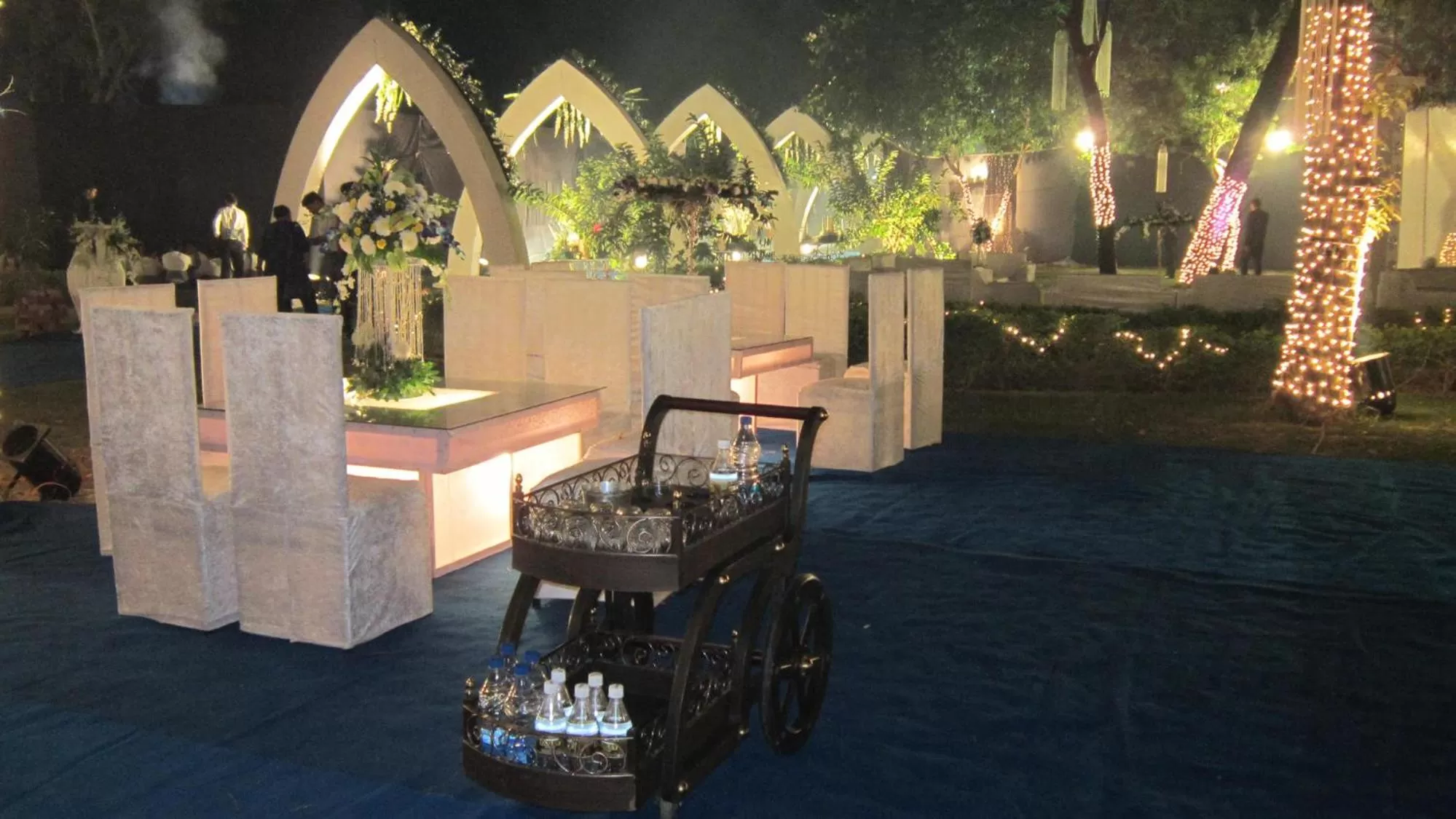 Restaurant/places to eat in Neemrana's - Baradari Palace