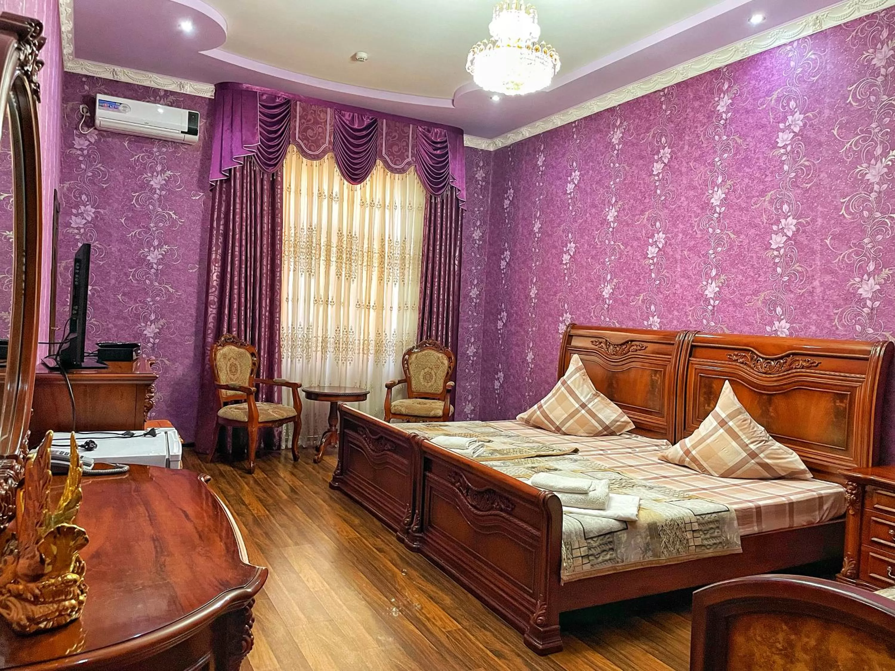 TV and multimedia in Hotel Nurafshon Boutique