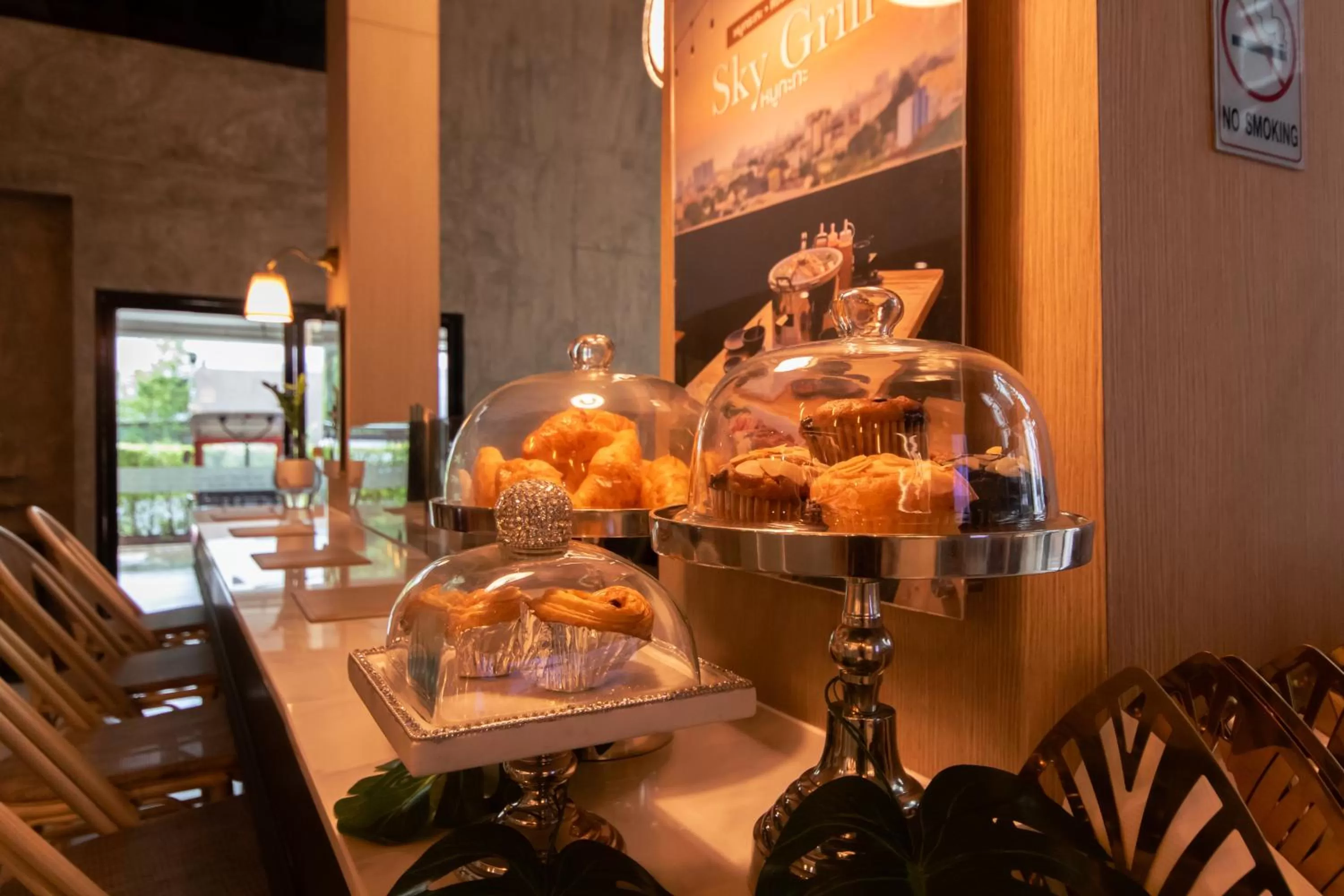 oven in The Riche Boutique Hotel Don Mueang Airport