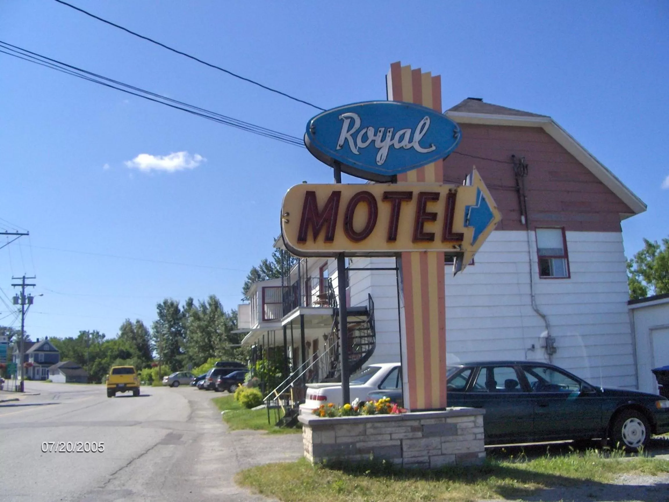 Logo/Certificate/Sign in Motel Royal