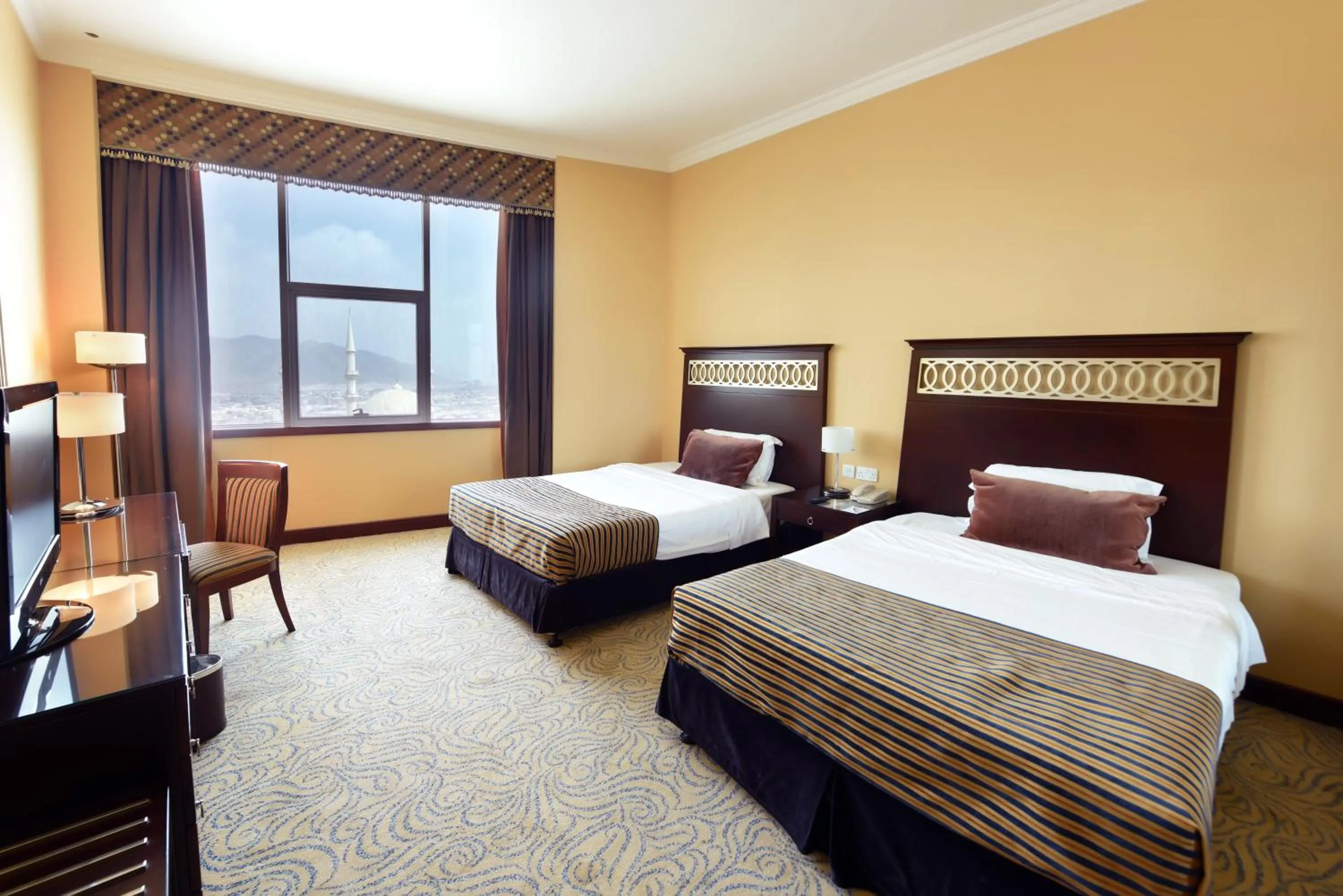 Bathroom, Bed in Concorde Hotel Fujairah