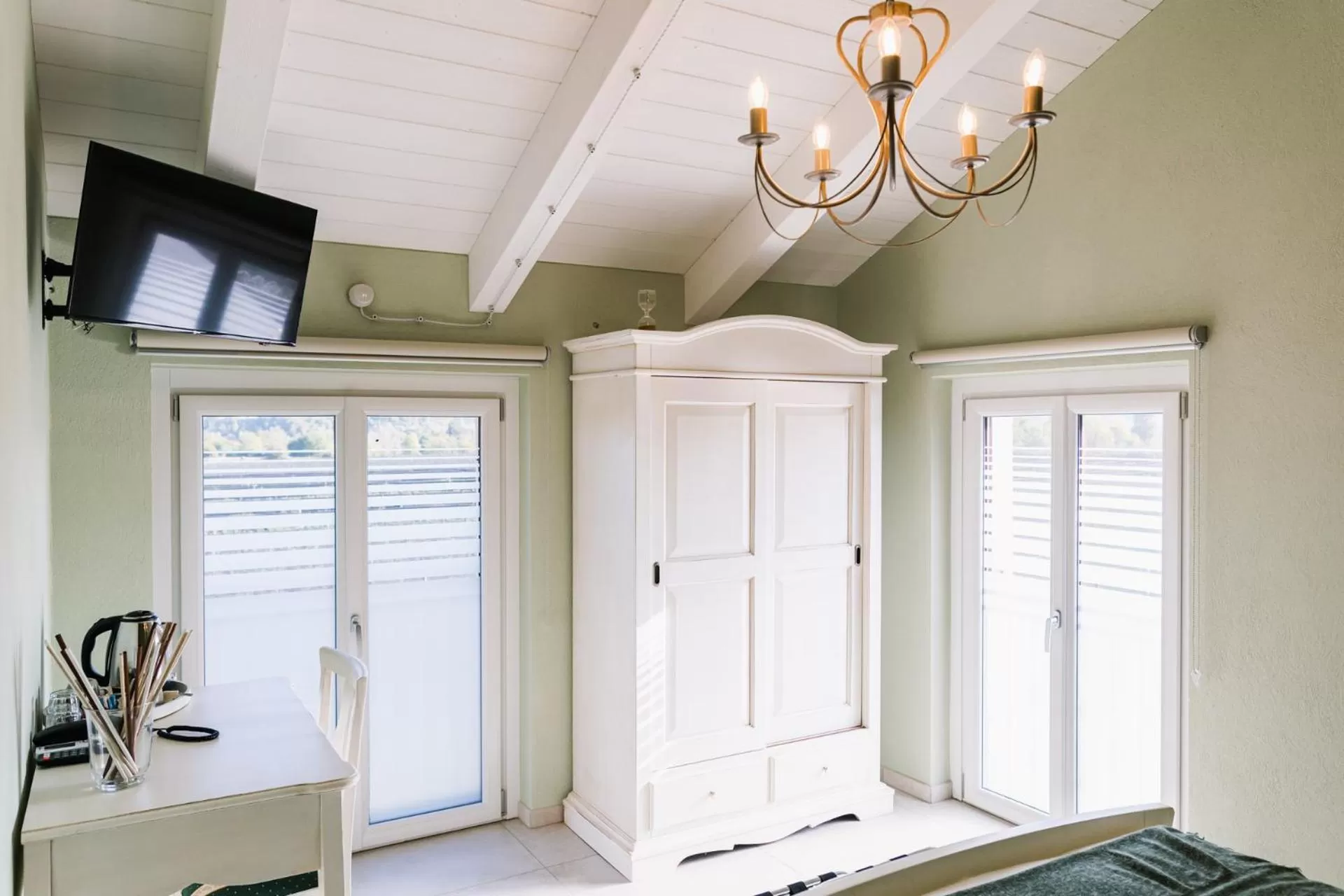 TV and multimedia in La Tenuta di Santo Stefano Agri Resort & Spa