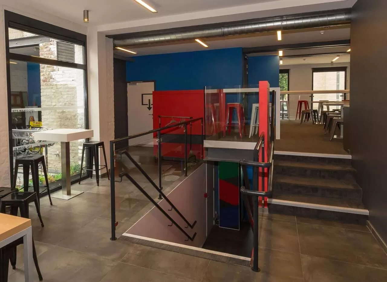 Dining area in Focus Budget