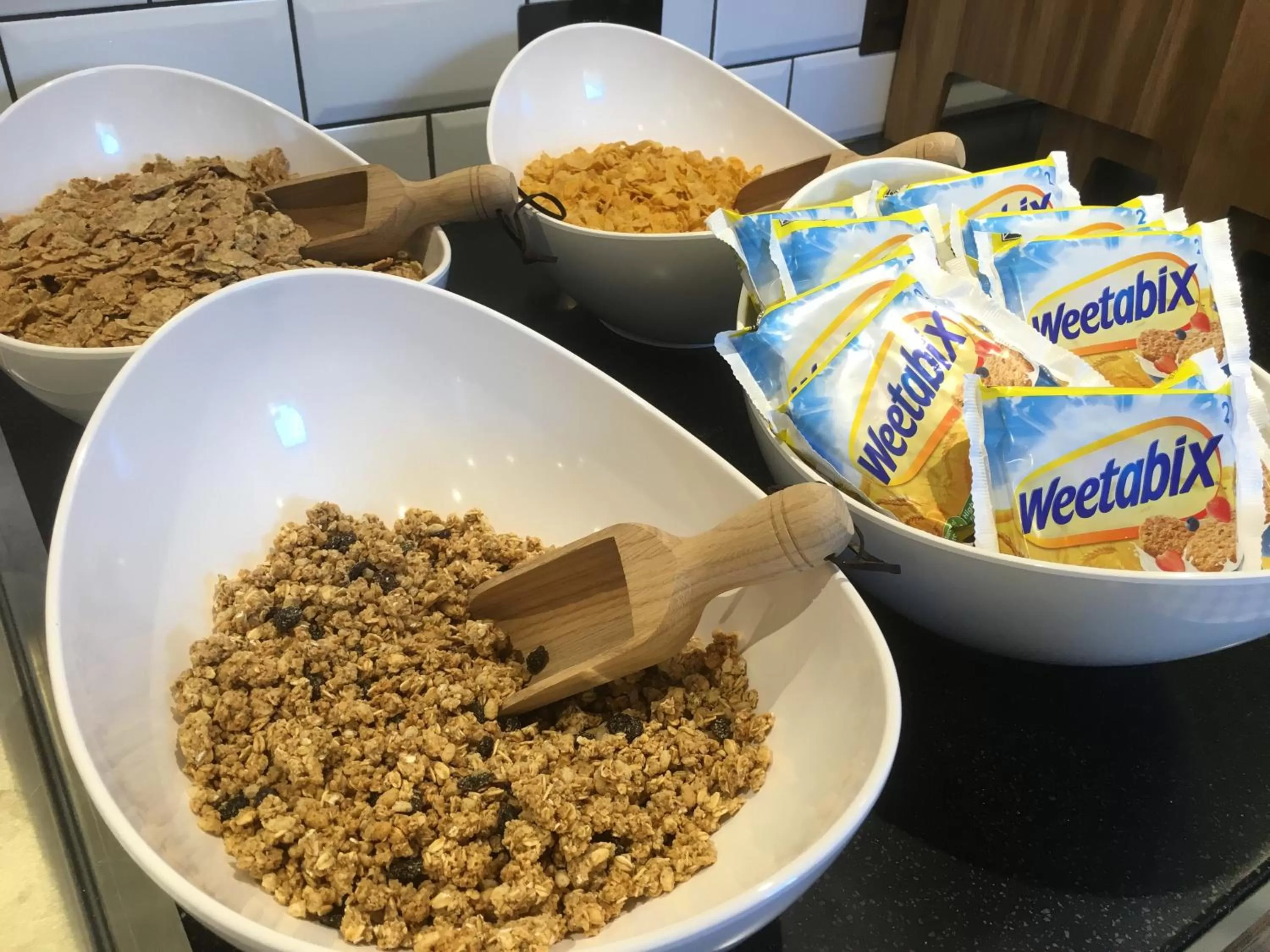 Breakfast in Holiday Inn Express St. Albans - M25, Jct.22